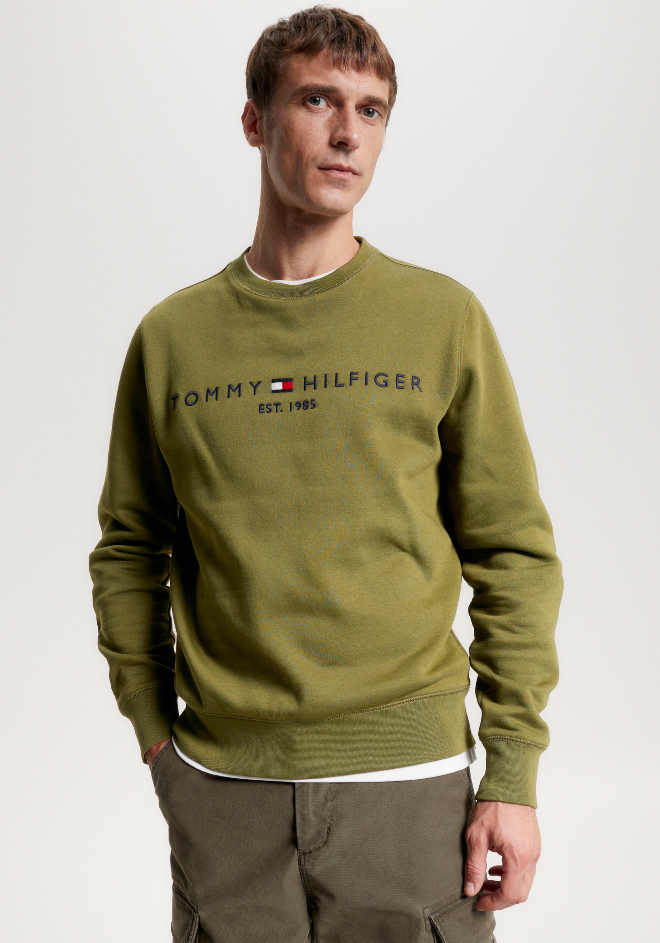 Tommy Hilfiger Herren-Sweatshirt aus Bio-Baumwolle in Grau mit  Rundhalsausschnitt
