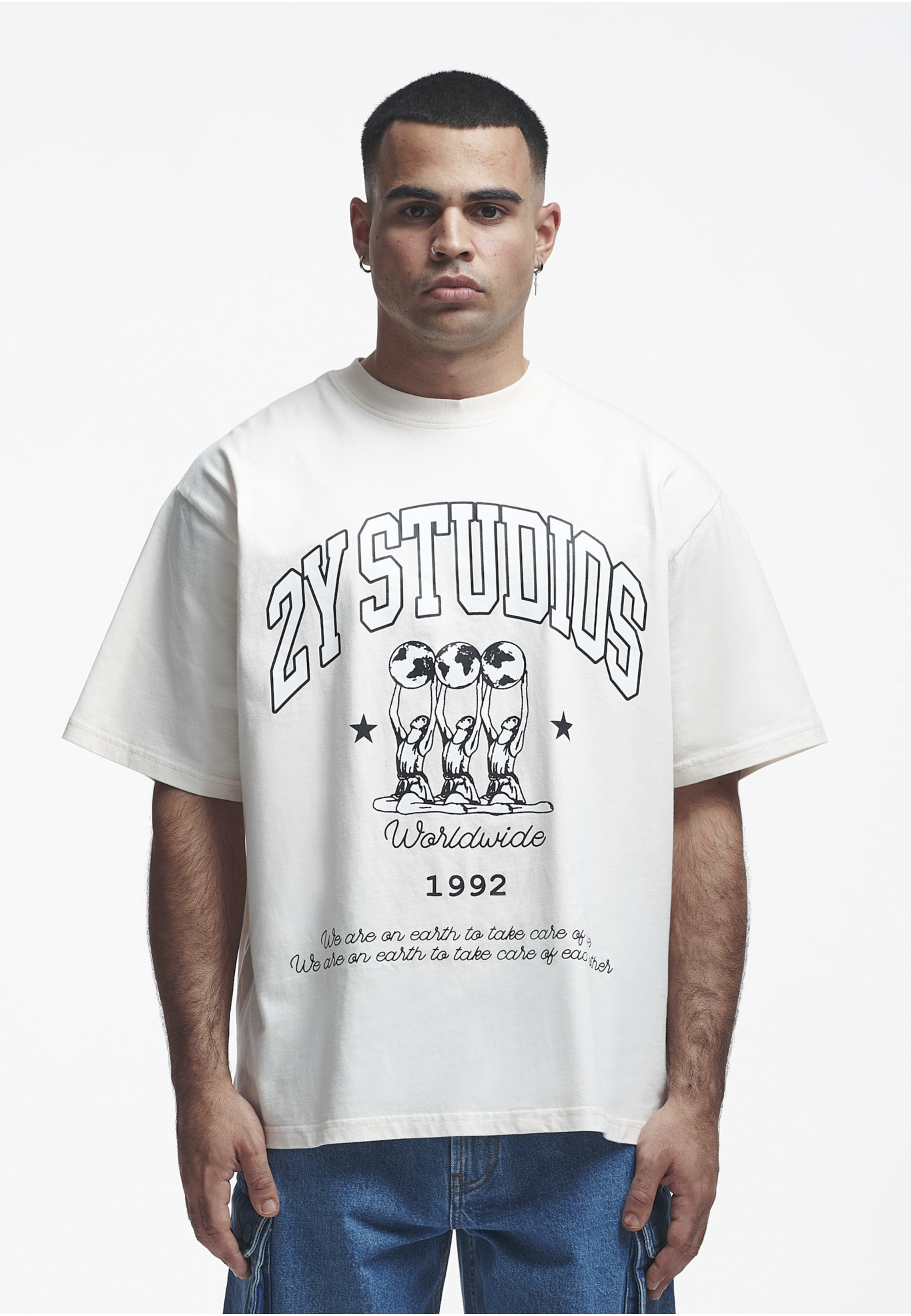 Thumbnail - 2Y Studios T-Shirt "2Y Studios Herren 2Y Globus Oversize Tee" 1 Stk.