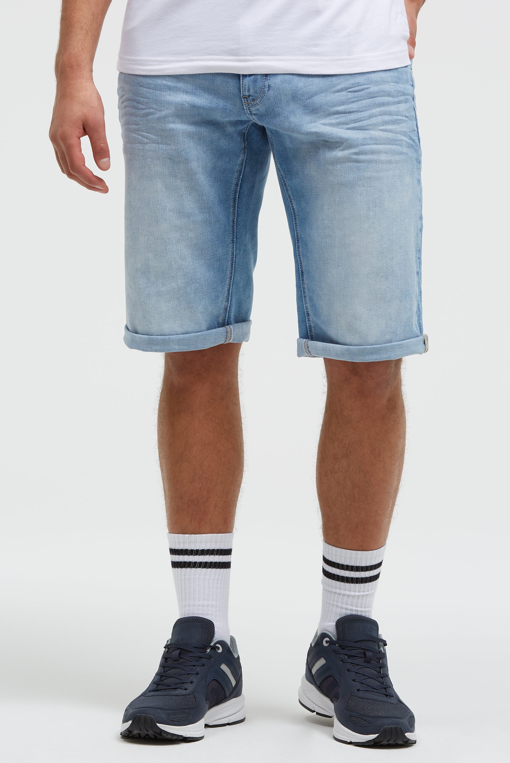 CAMP DAVID Jeansshorts mit Turn-Up Saum