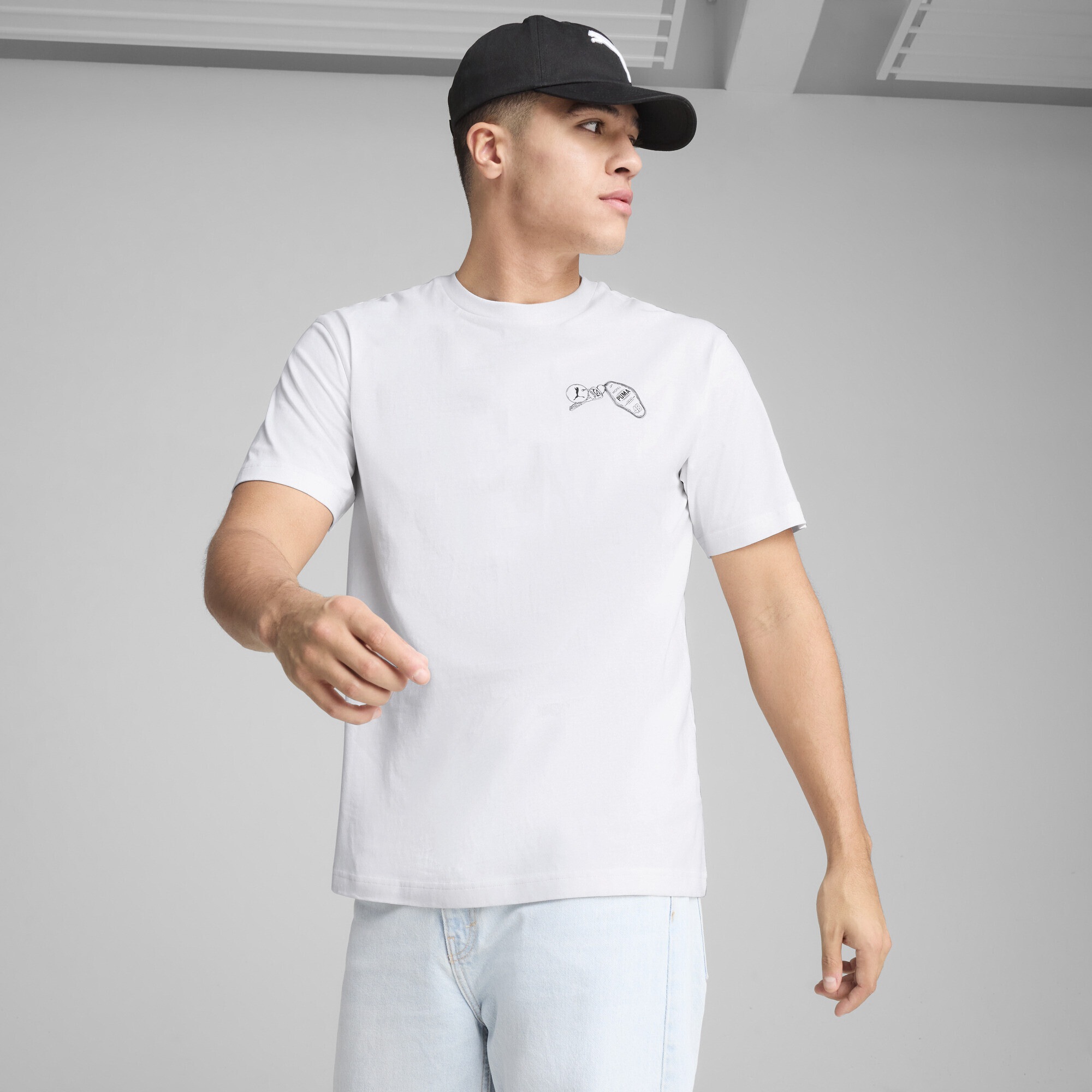 PUMA T-Shirt »GRAPHICS PUMA Hotel Relaxed T-Shirt Herren«
