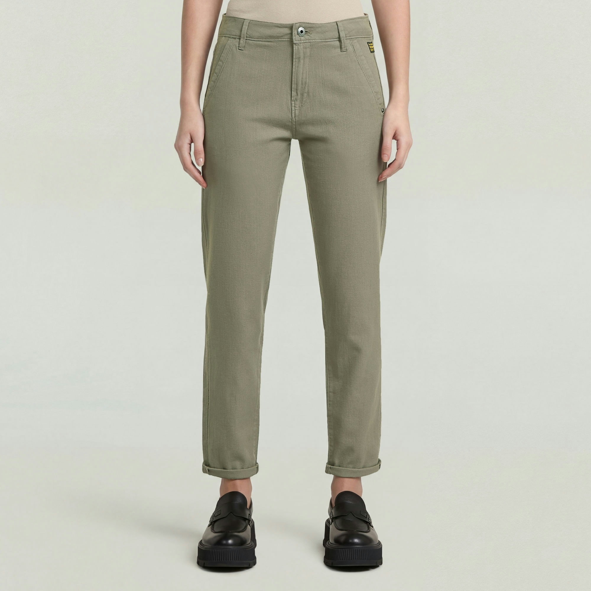G-STAR Chinohose "Kate Chino Boyfriend" mit Relaxed Fit an Hüfte und Oberschenkeln