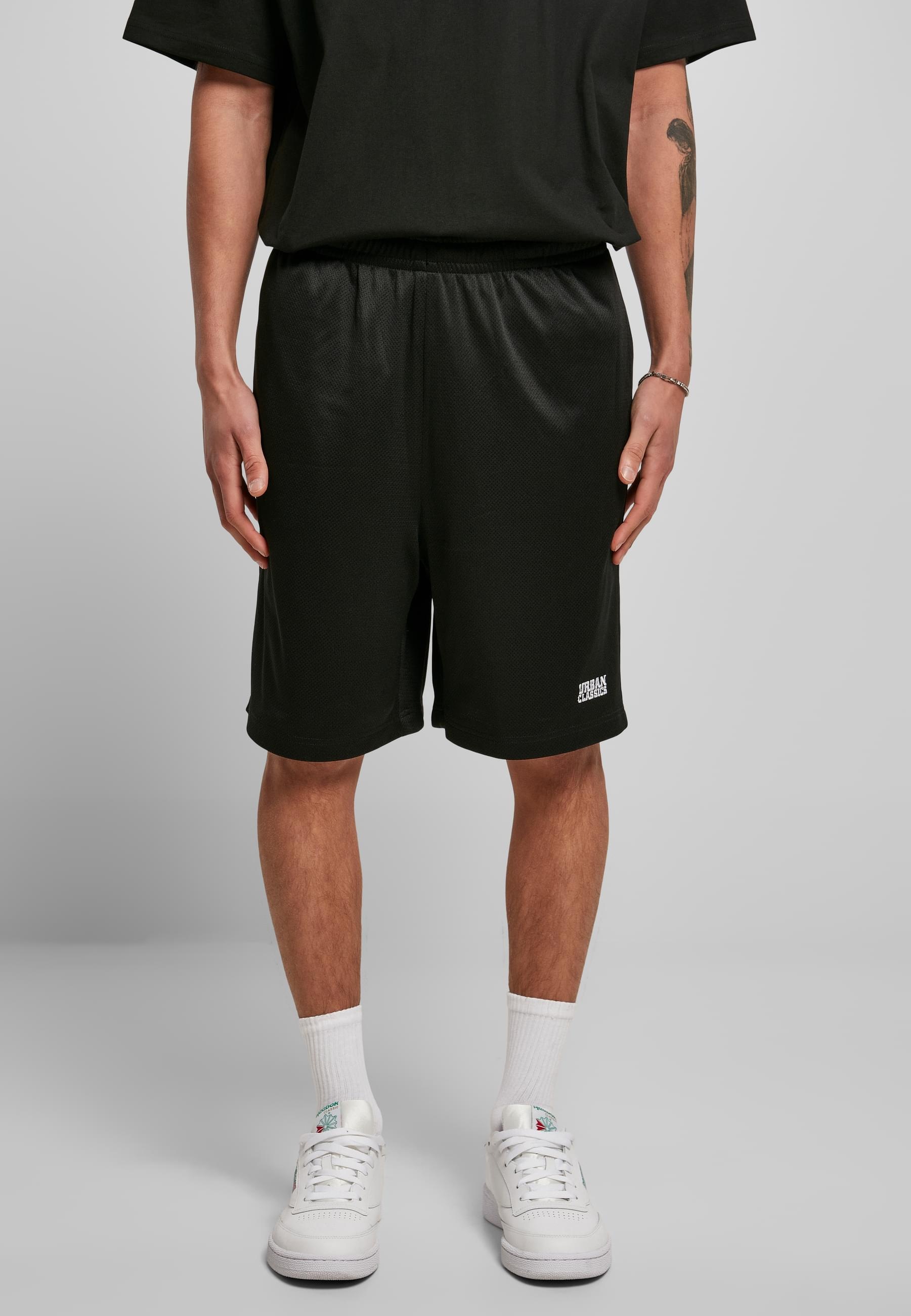 URBAN CLASSICS Stoffhose »Urban Classics Herren Basic Mesh Shorts«, (1 tlg.)
