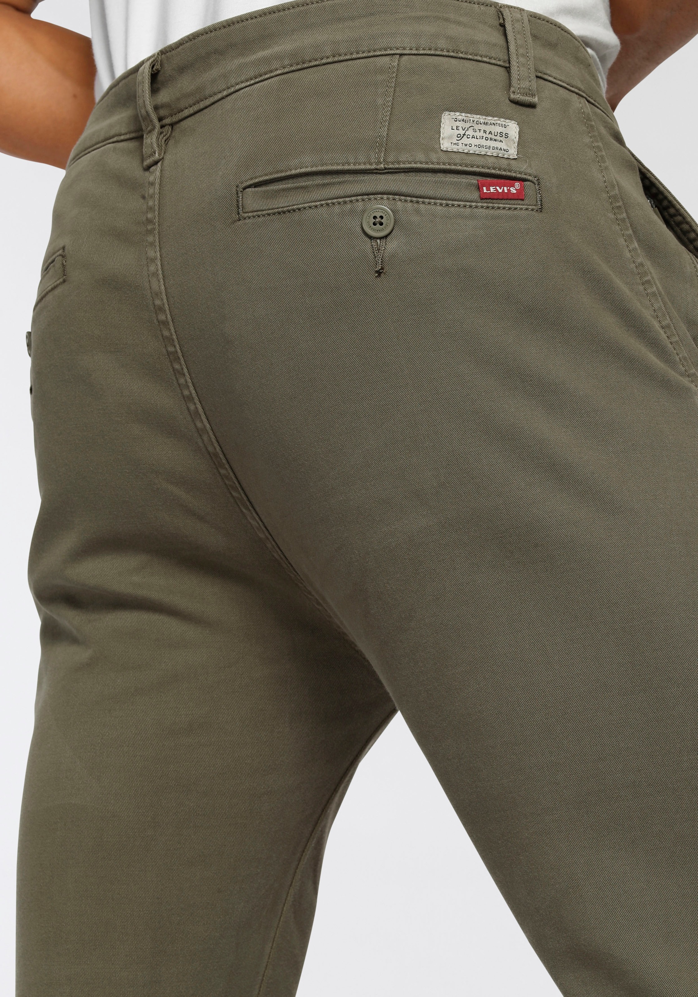 Thumbnail - Levis "LE XX CHINO SLIM TAPER" mit Markenlogo