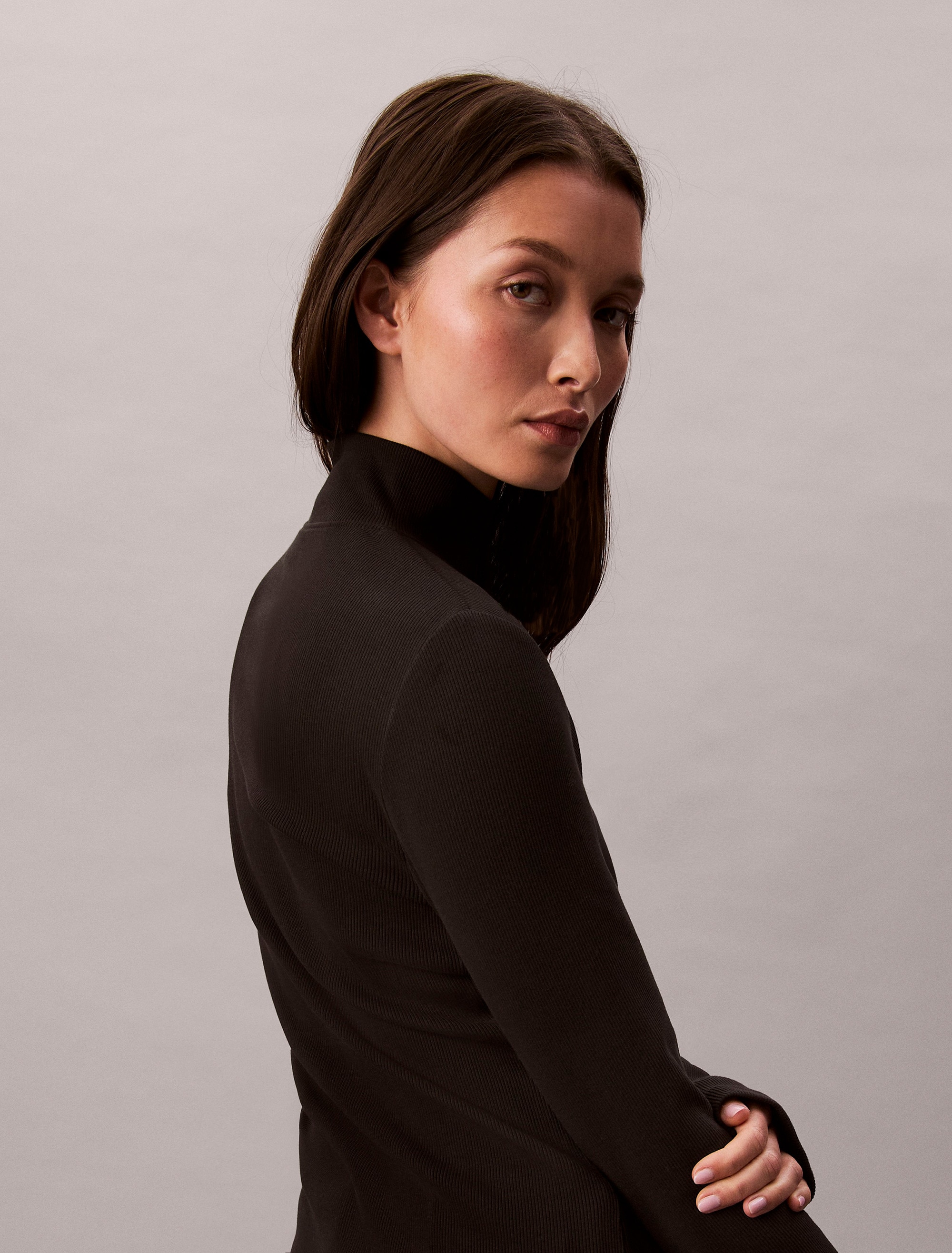Calvin Klein Jeans Shirttop »LS WOVEN LABEL TURTLENECK«, Mit Rundhalsausschnitt, regular fit