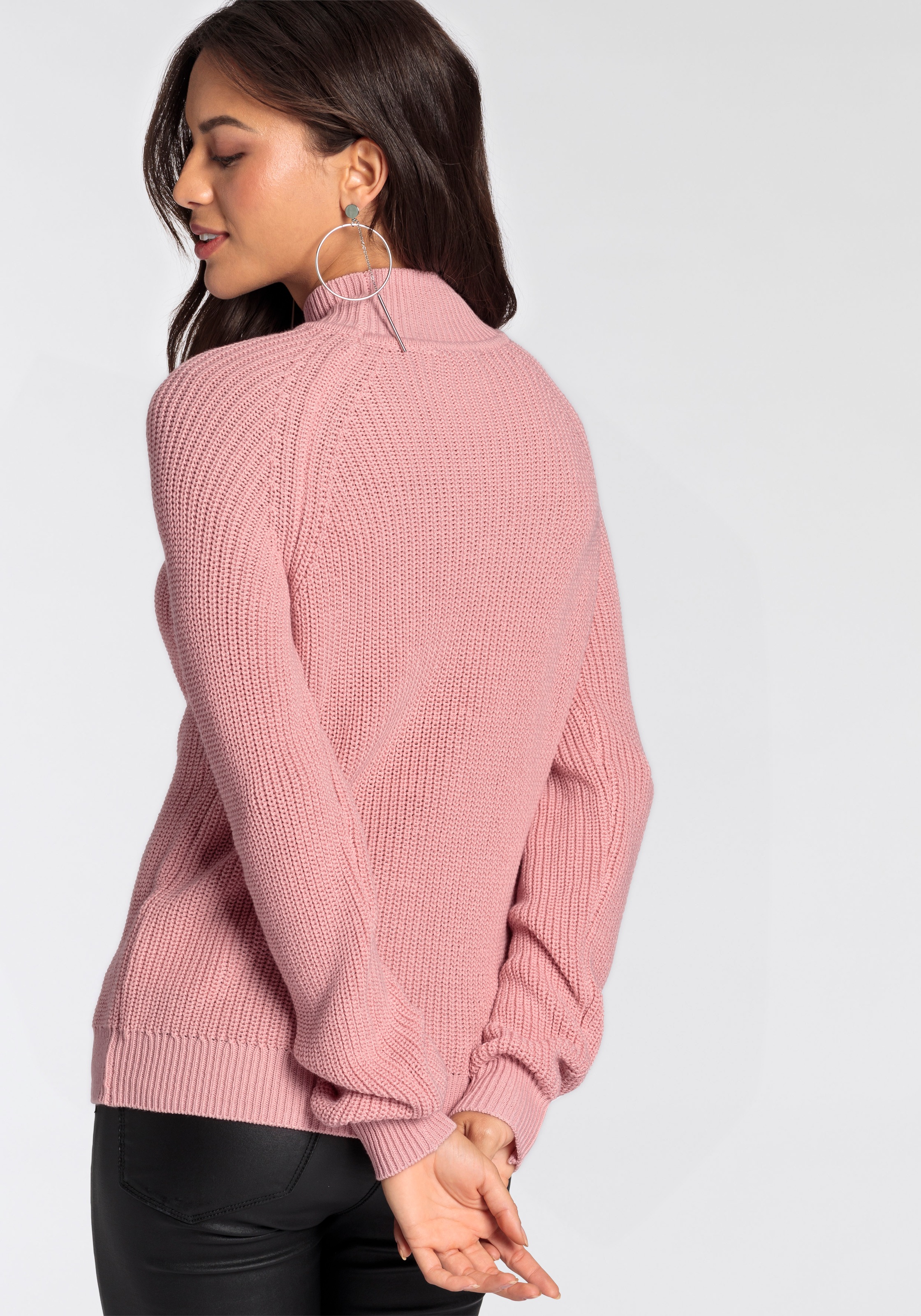 Melrose Stehkragenpullover mit Cut-Outs und Knopfdetails günstig online kaufen