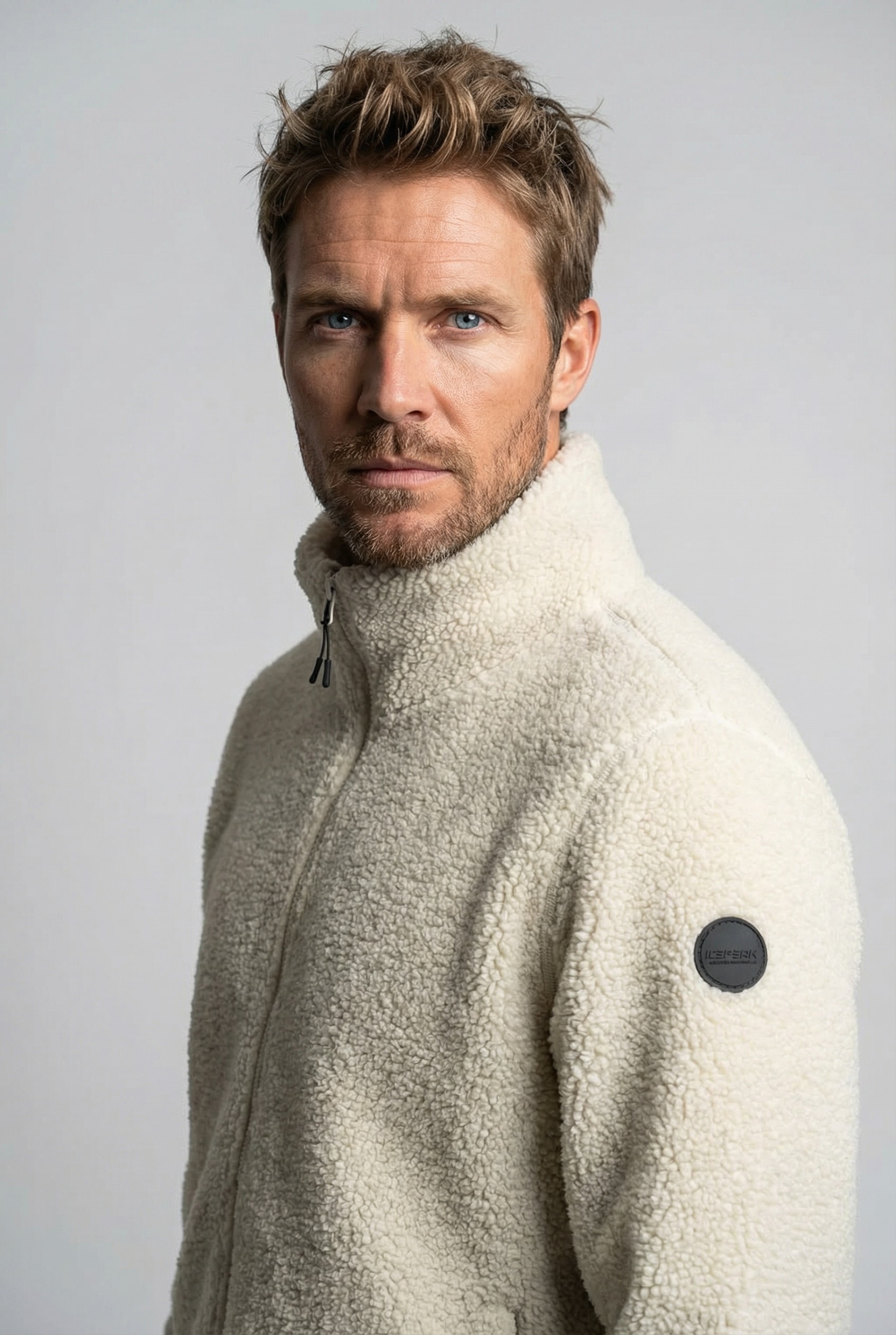 Icepeak Fleecejacke »ICEPEAK PUEBLO« sportlicher Stil, mit Reißverschluss, normale Passform