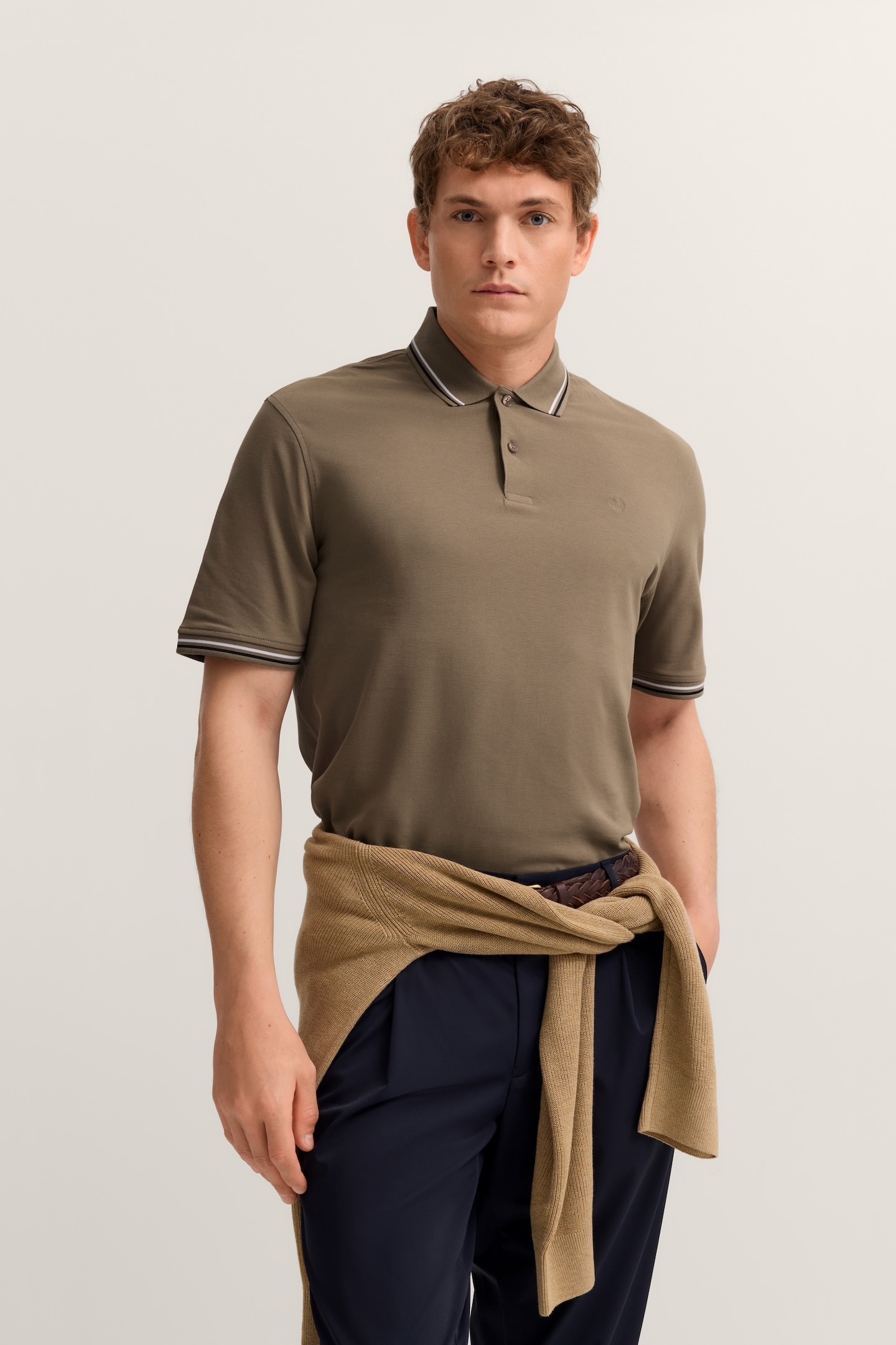 Poloshirt BUGATTI "Modern Fit", Herren, Gr. 4XL, beige (60, taupe), 100% Baumwolle, unifarben, normal, ohne Ausschnitt, Rippbündchen, Shirts, Basic Essential aus Baumwolle