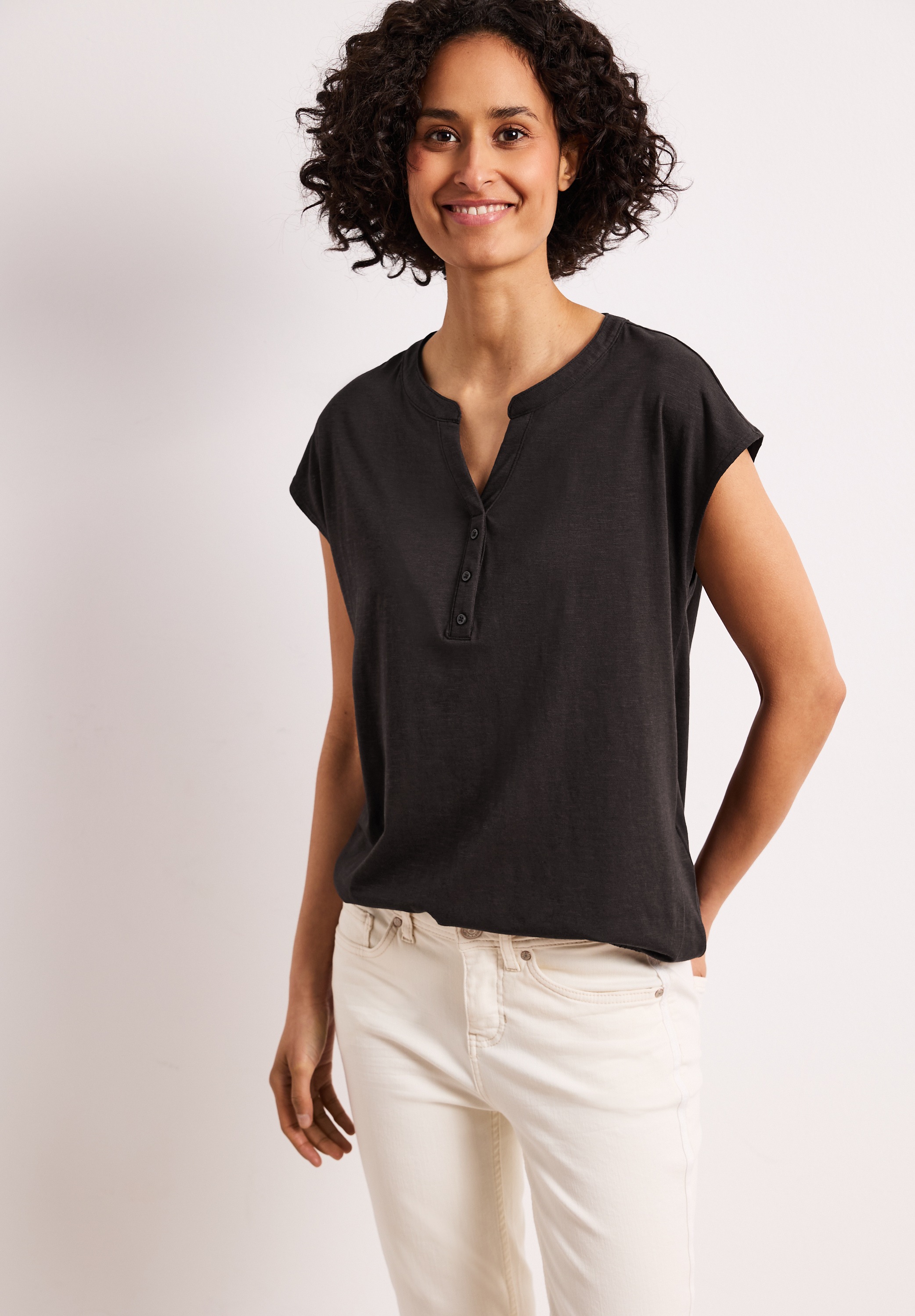 STREET ONE T-Shirt mit geschlitztem Rundhalsausschnitt