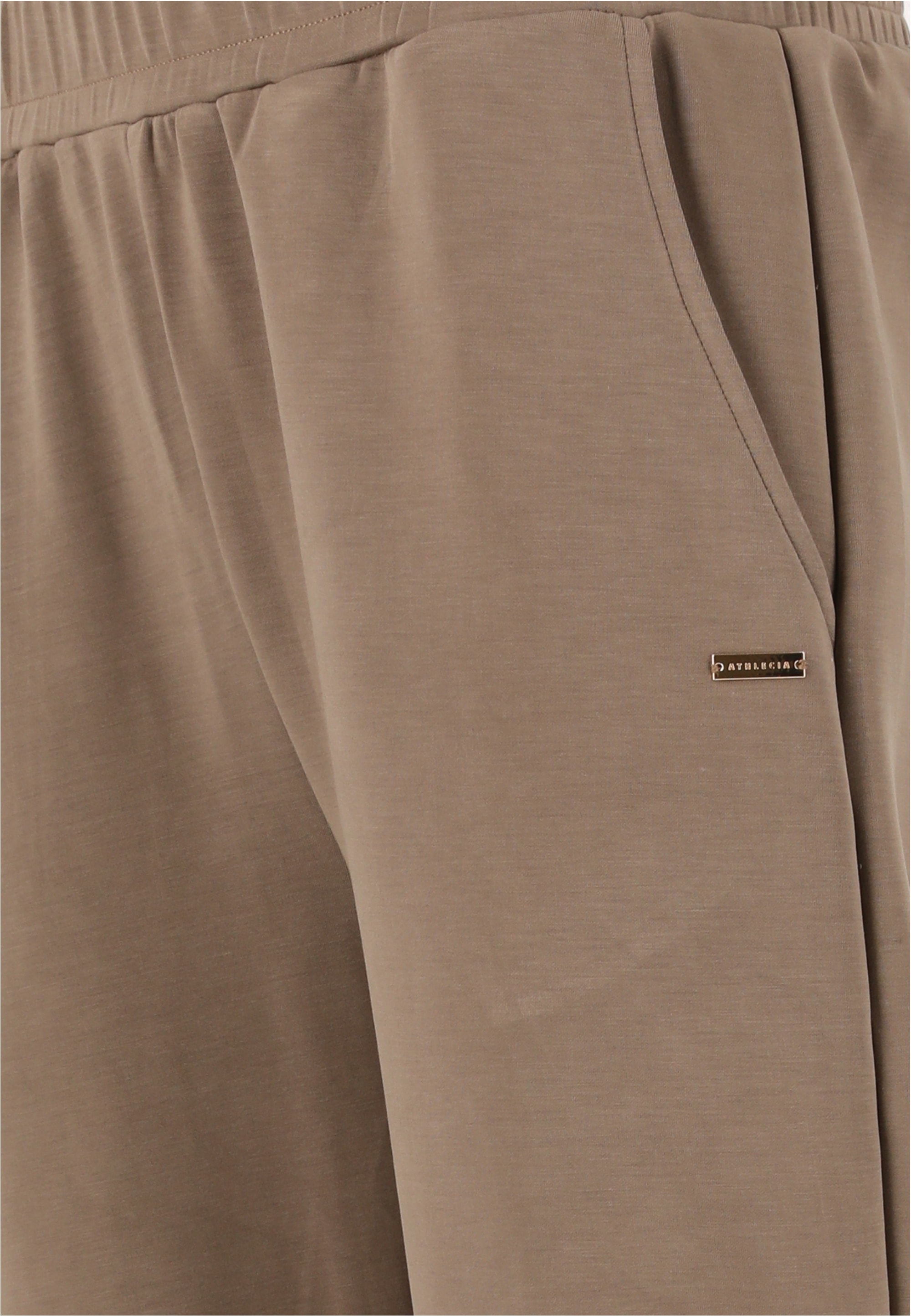 ATHLECIA Sweathose »Jillnana«, mit recyceltem Polyester