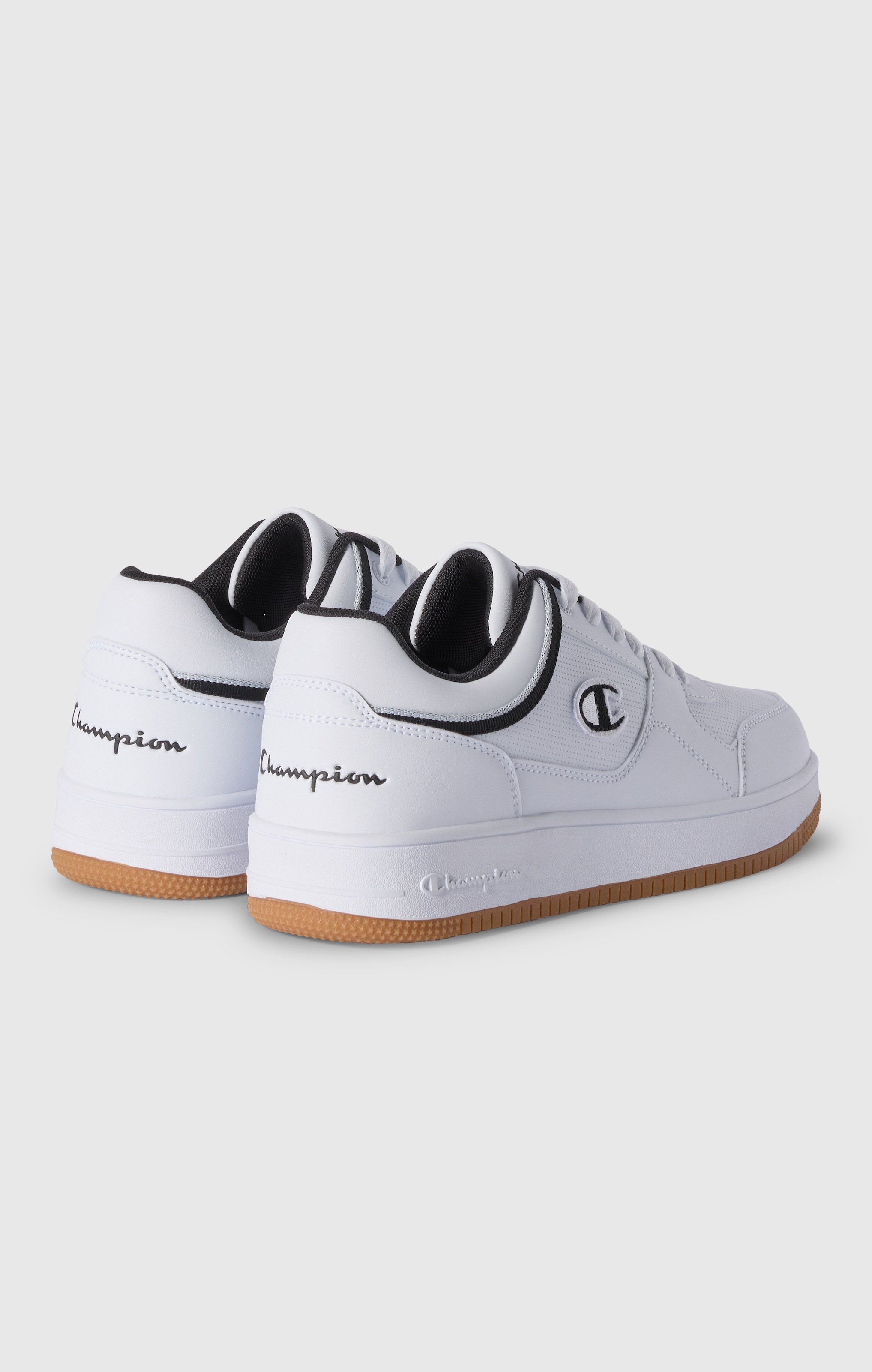 Champion Sneaker »RD18 LOW«  mit Gummilaufsohle, leicht profiliertes Laufsohlenprofil