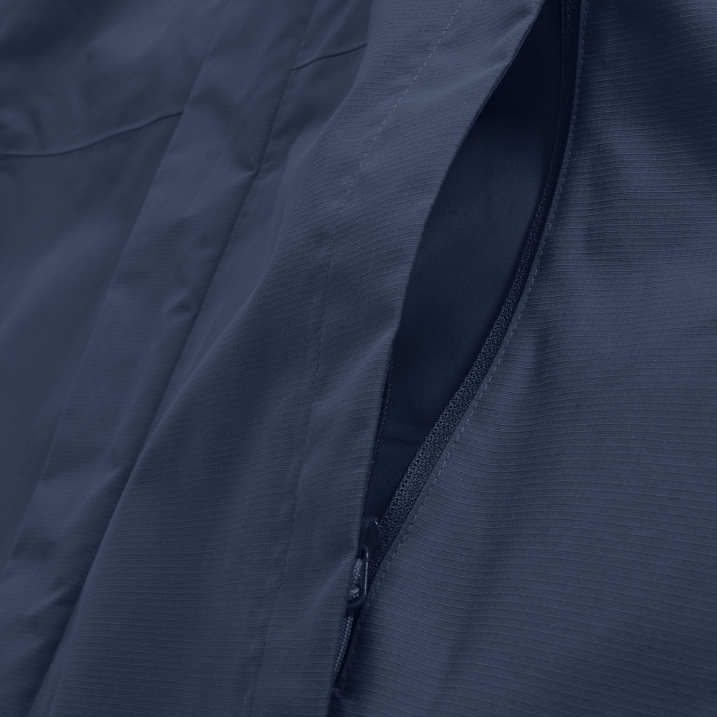 Berghaus Funktionsjacke »HILLWALKER 2.0 IA JKT AM« mit zwei Reißverschlusstaschen, atmungsaktiv, wasserdicht