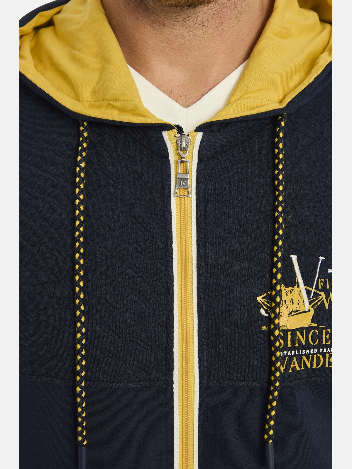 Jan Vanderstorm Kapuzensweatjacke »Sweatjacke DAGOMAR«, mit kontrastfarbener Kapuze