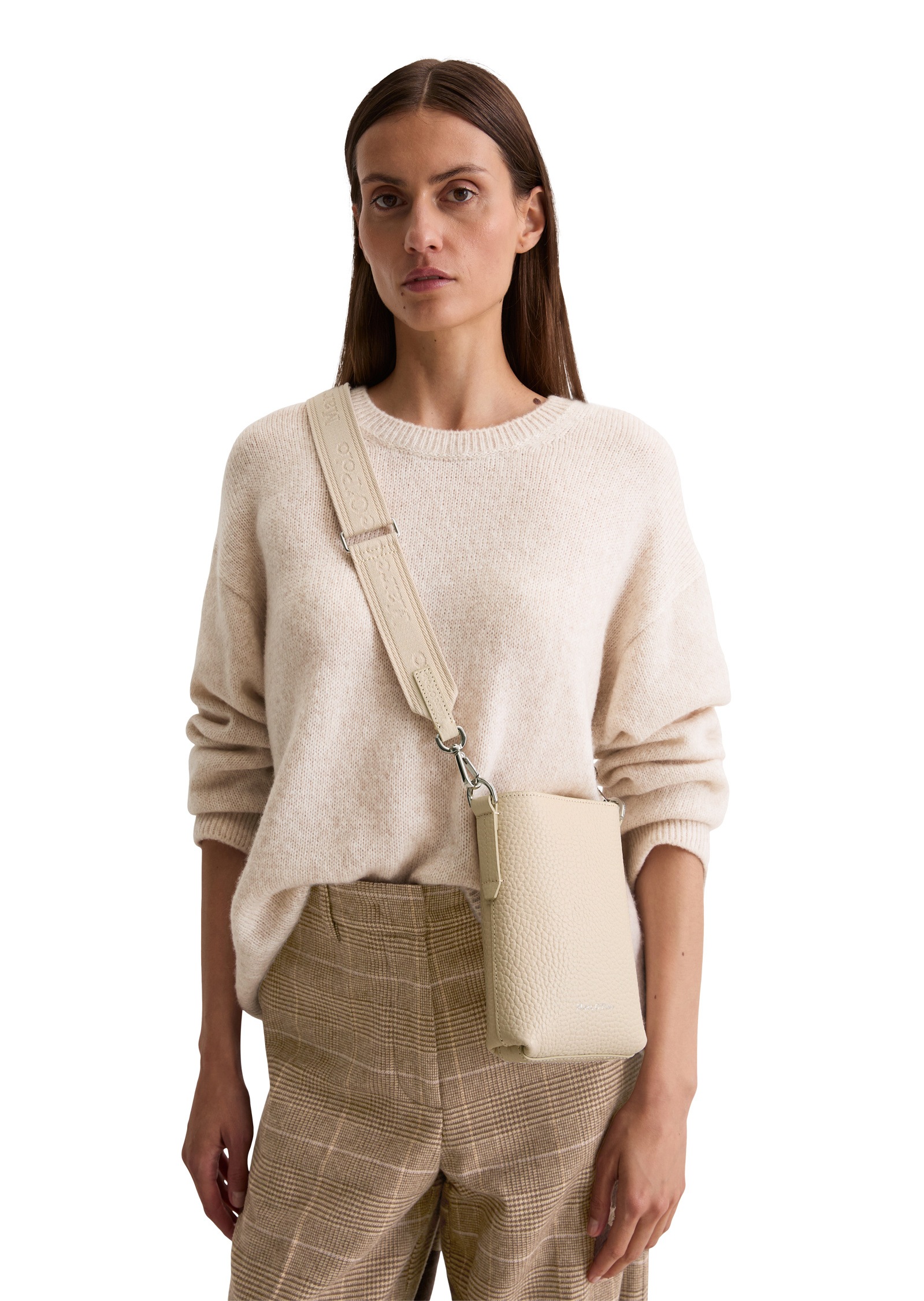 Marc O'Polo Handytasche »aus genarbtem Rindleder«