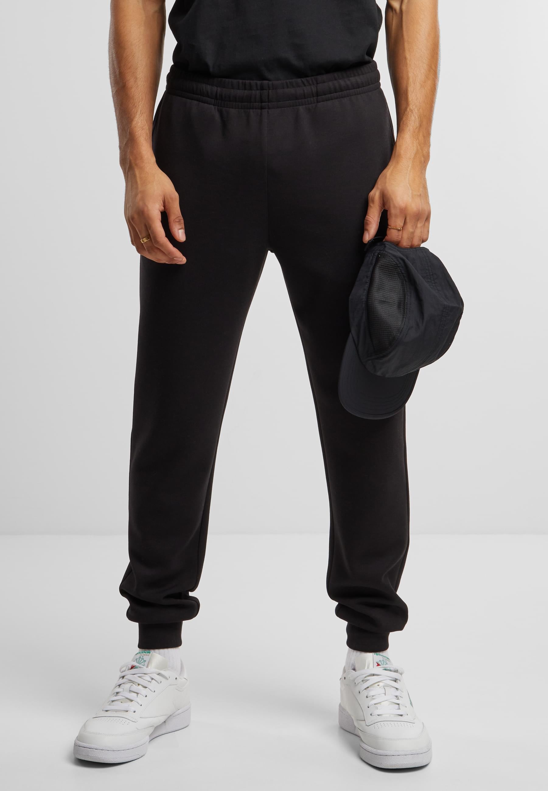 URBAN CLASSICS Jogginghose »Urban Classics Scuba Basic Sweatpants«, (1 tlg.)