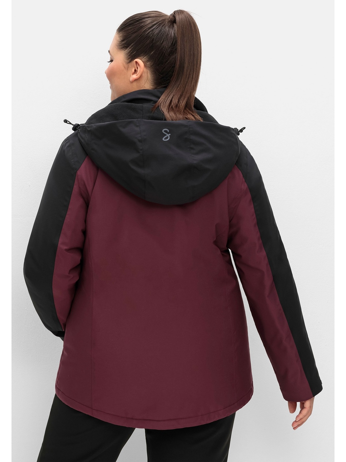 Sheego Outdoorjacke »Große Größen«, mit Kapuze, atmungsaktiv, wasser- und winddicht