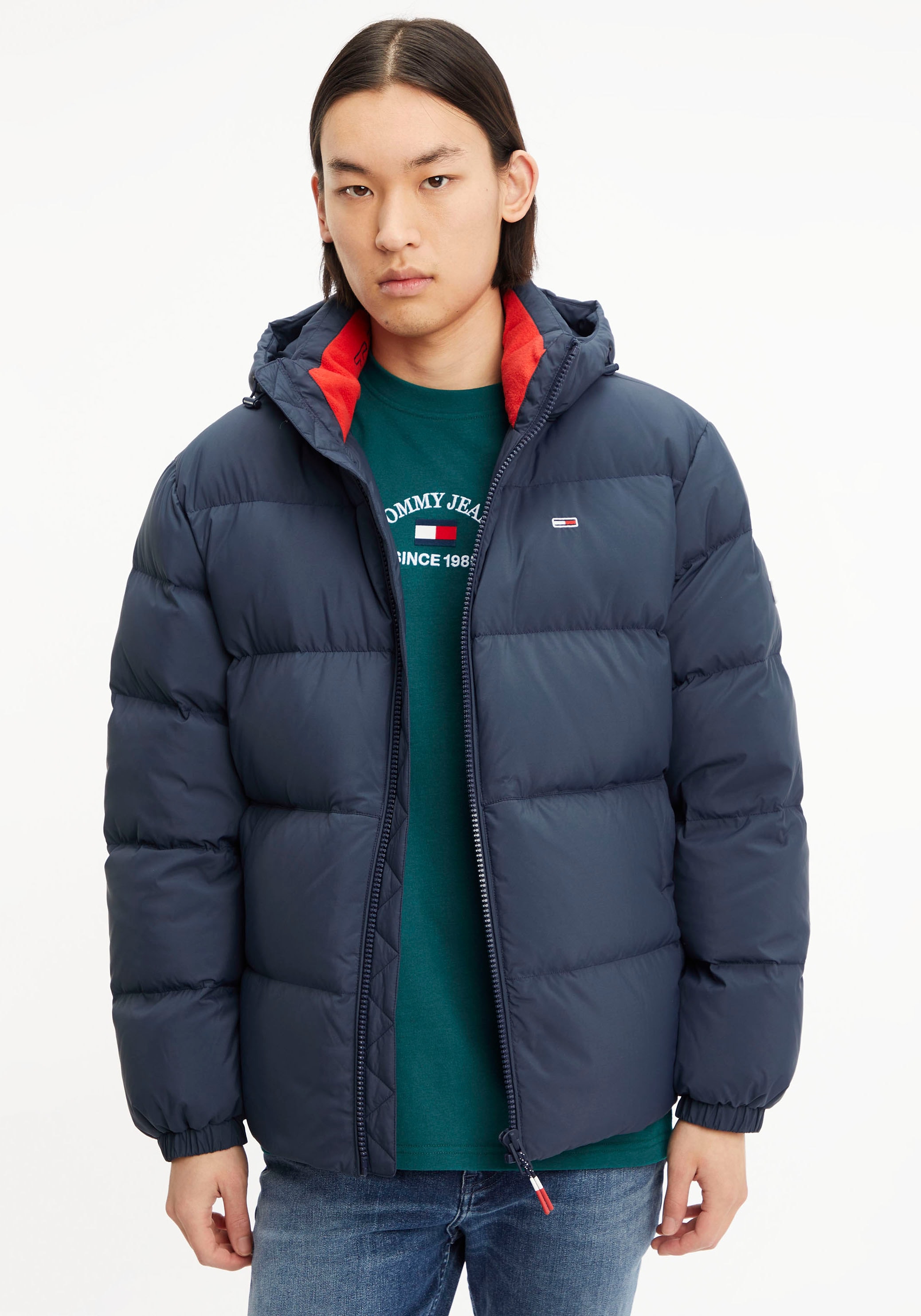 Tommy Jeans Daunenjacke "TJM ESSENTIAL DOWN JACKET", mit Kapuze, mit Tunnelzug und Stoppern an der Kapuze