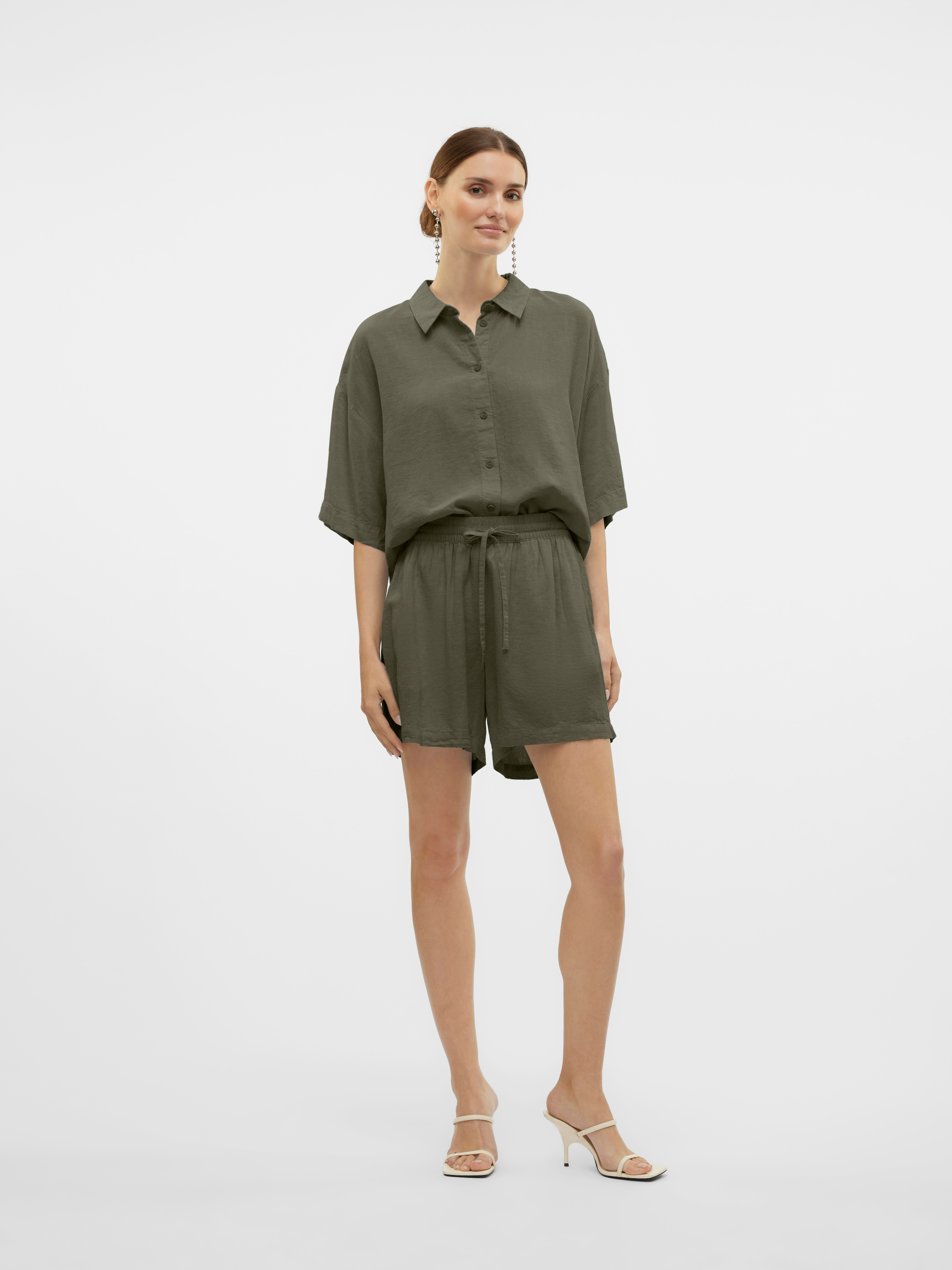 Vero Moda Shorts »VMLINN LINEN SHORTS WVN NOOS«, mit Leinen