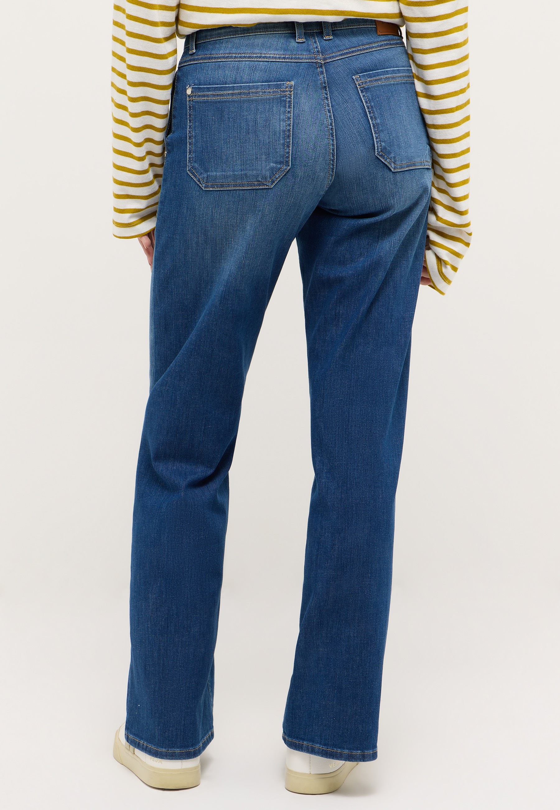 ANGELS Relax-fit-Jeans "LIZ WORKER" mit großen Vordertaschen und Fade-Out E günstig online kaufen