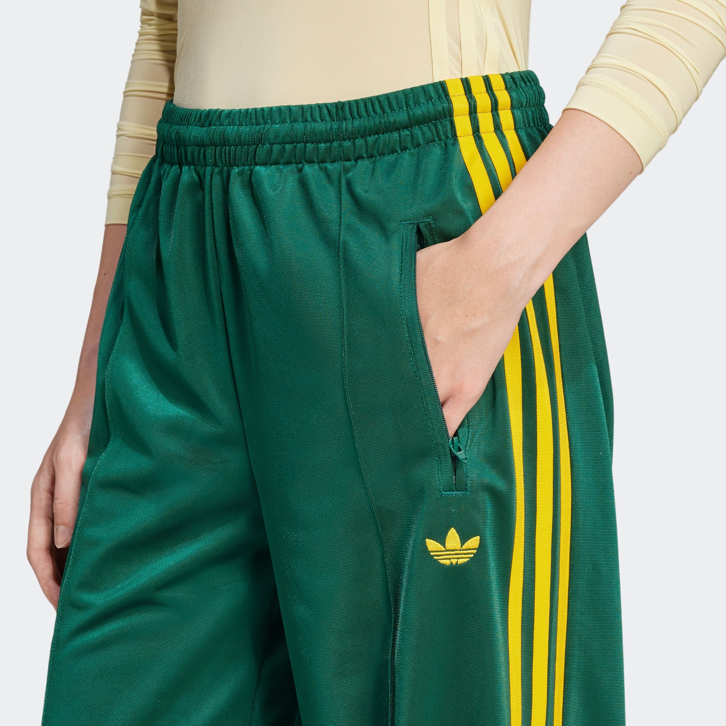 adidas Originals Sporthose »FIREBIRD TP«, (1 tlg.)