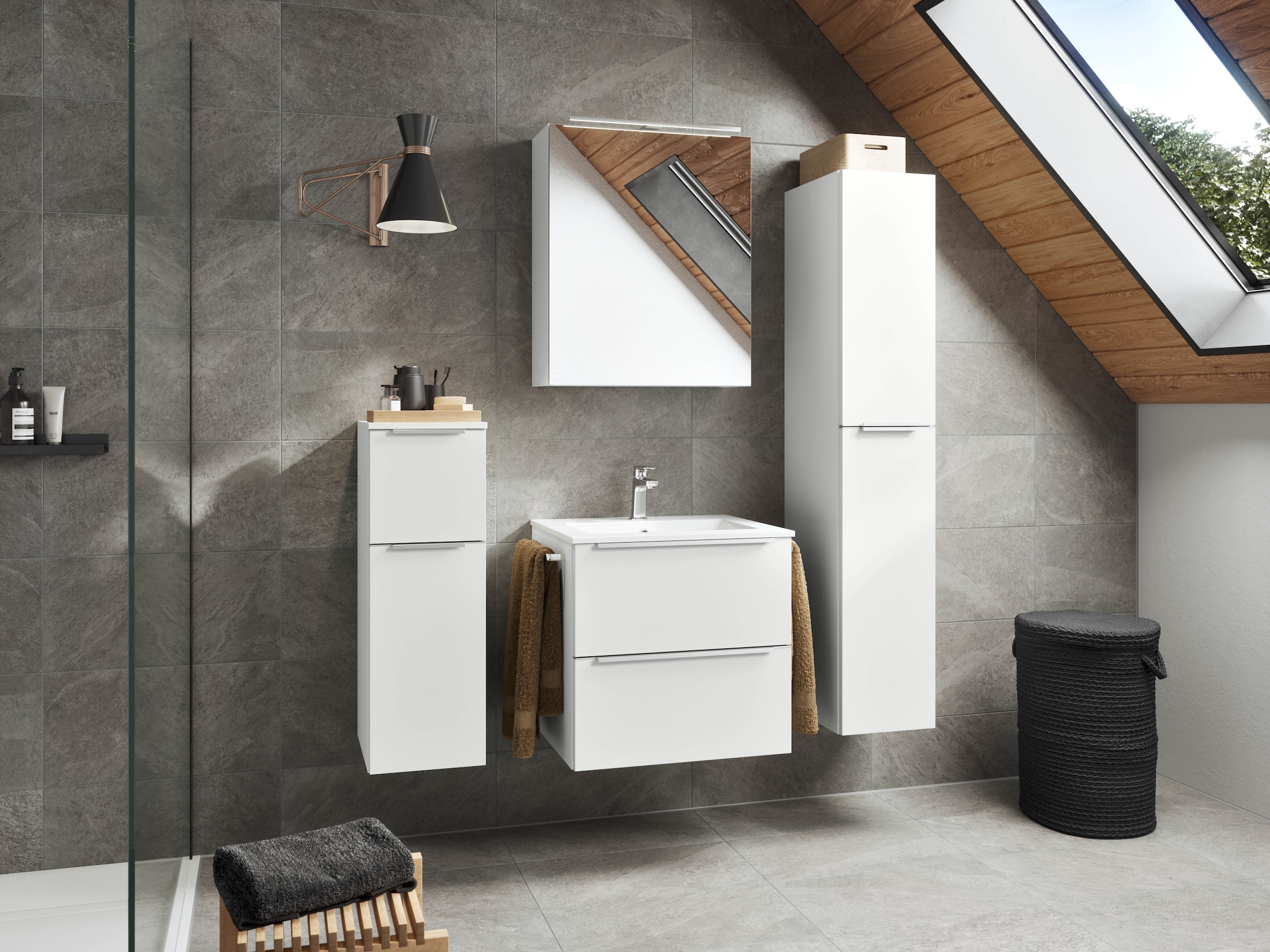 nobilia® Badmöbel-Set »Levere«, (4 St., vormontiert, mit Soft-Close), inkl. Spiegelschrank mit Beleuchtung und Dimmerfunktion, in 4 Breiten