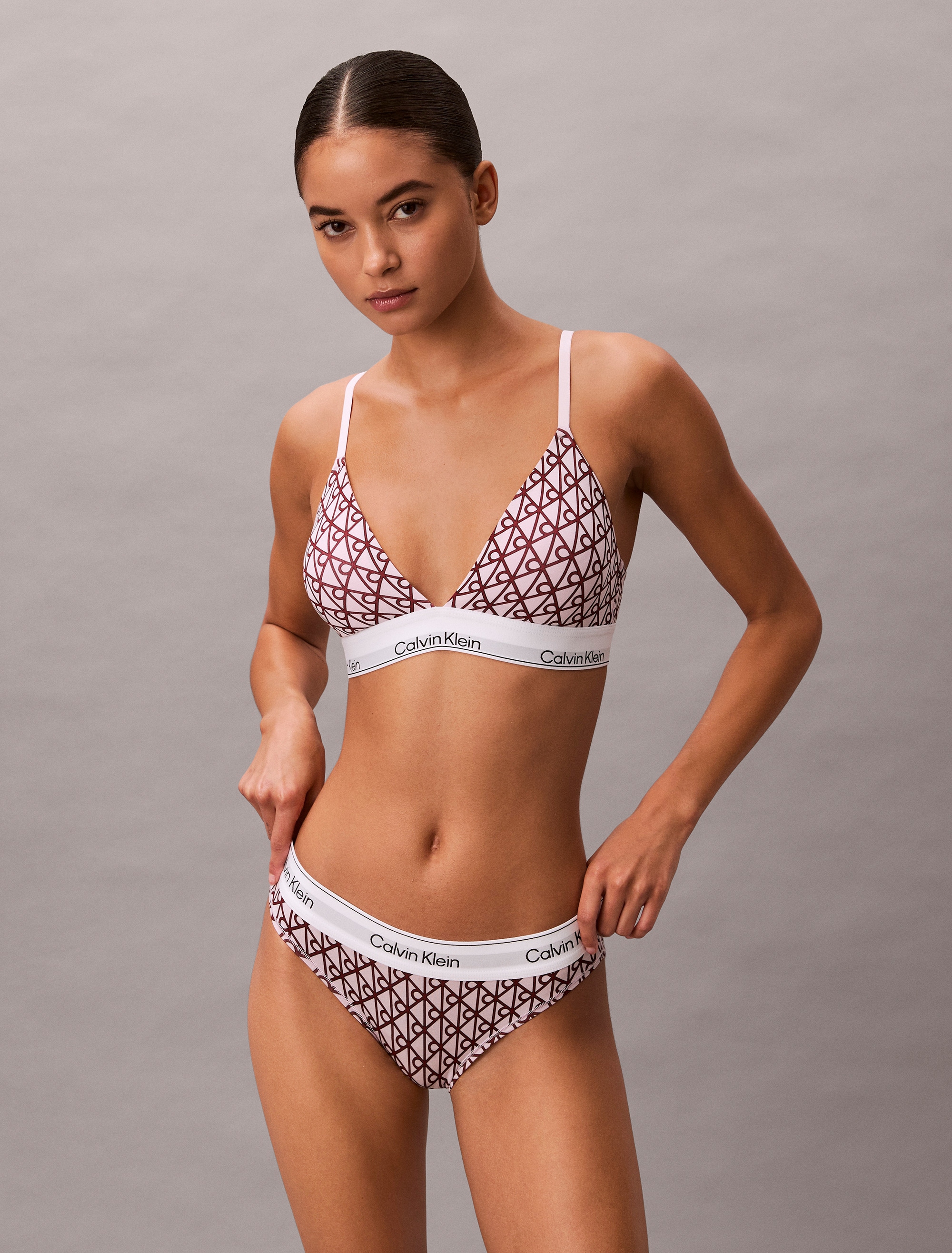 Calvin Klein Underwear Triangel-BH »LIGHTLY LINED TRIANGLE« Mit elastischem Saum