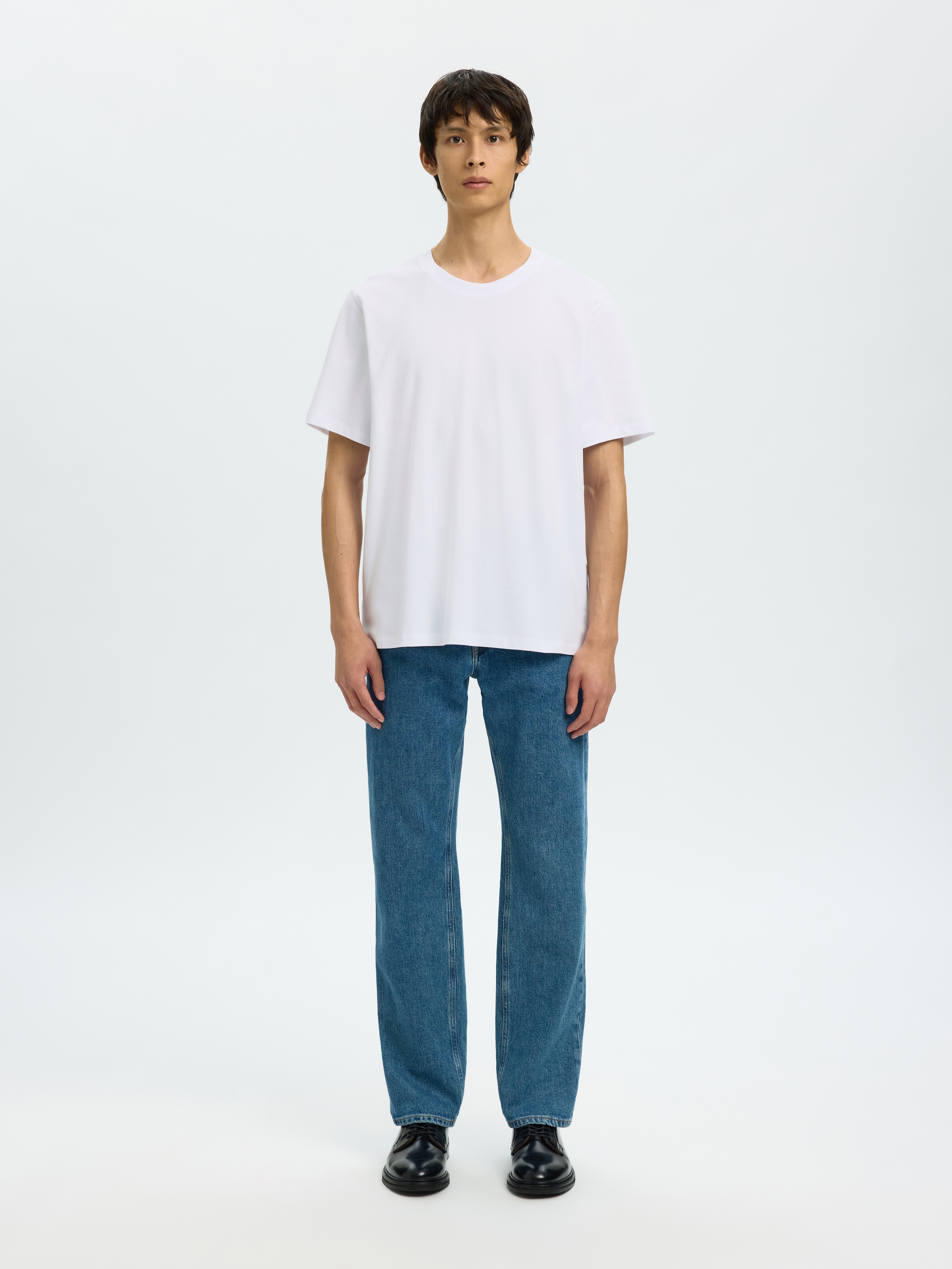 SELECTED Rundhalsshirt »SLHATLAS SS O-NECK TEE« Baumwollmischung, regular fit