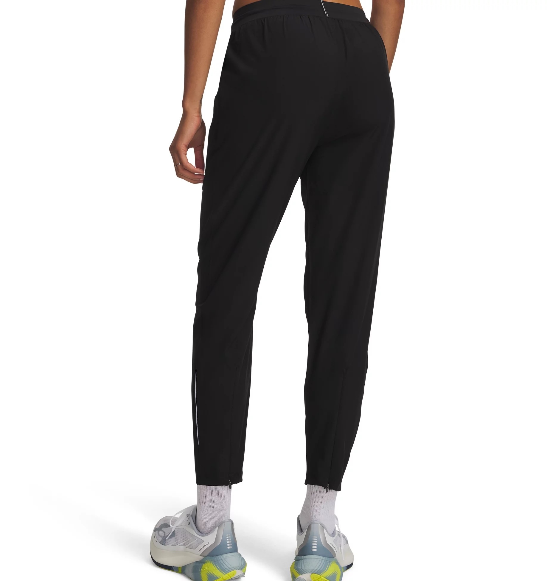 Under Armour® Laufhose »UA VELOCITI TRACK PANT«  für Laufen, aus Polyester und Elasthan, schwarze Grundfarbe