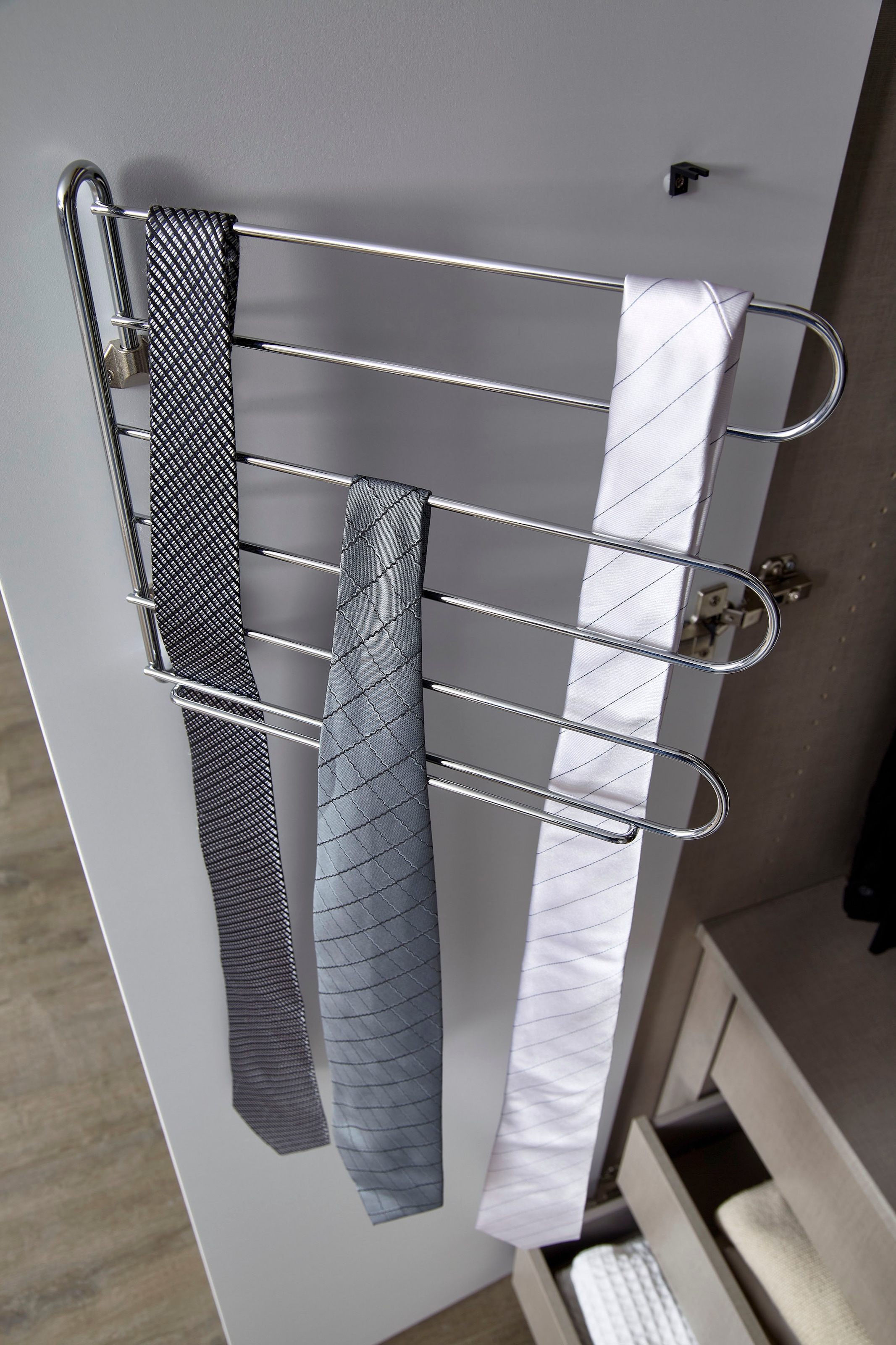 rauch Drehtürenschrank »Purisma« Kleiderschrank Schlafzimmerschrank Schrank, mit umfangreicher Innenausstattung