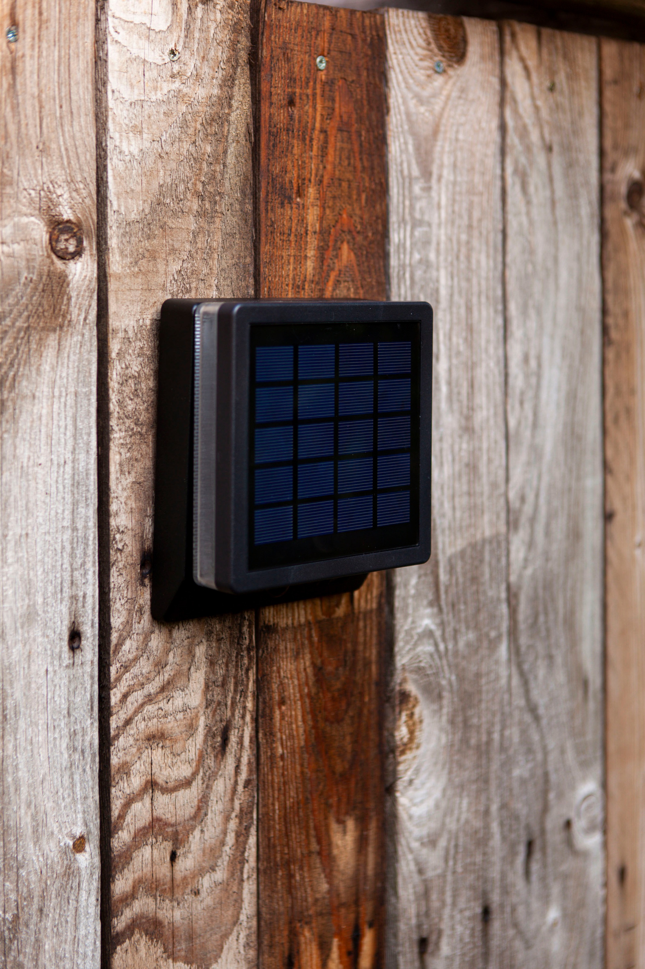 LUTEC LED Solarleuchte »MOZE«, Leuchtmittel LED-Modul | LED fest integriert, IF DESIGN AWARD WINNER 2022