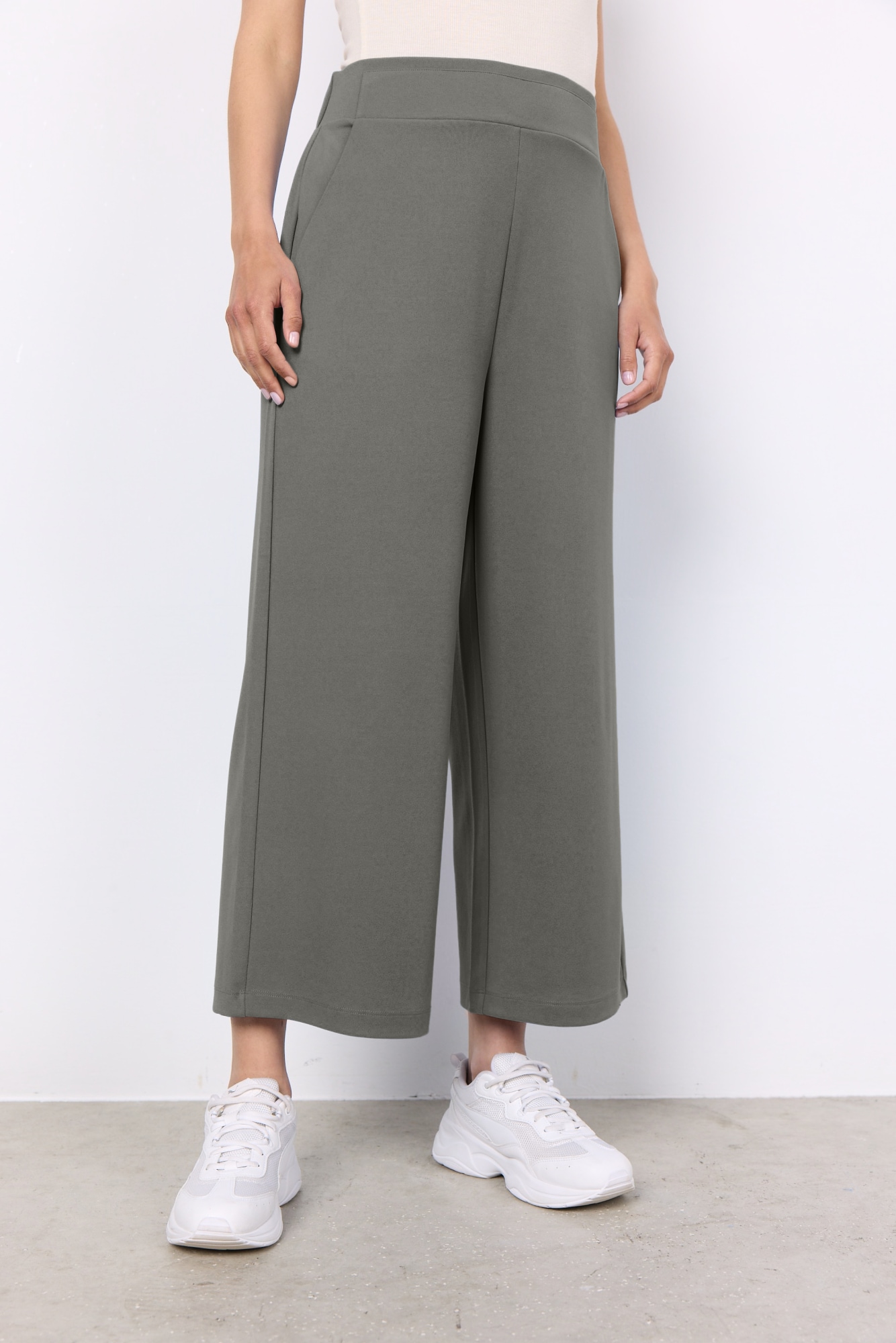 soyaconcept Schlupfhose "SC-SIHAM 36", Sommerhose, bequeme Culotte in 7/8 L günstig online kaufen