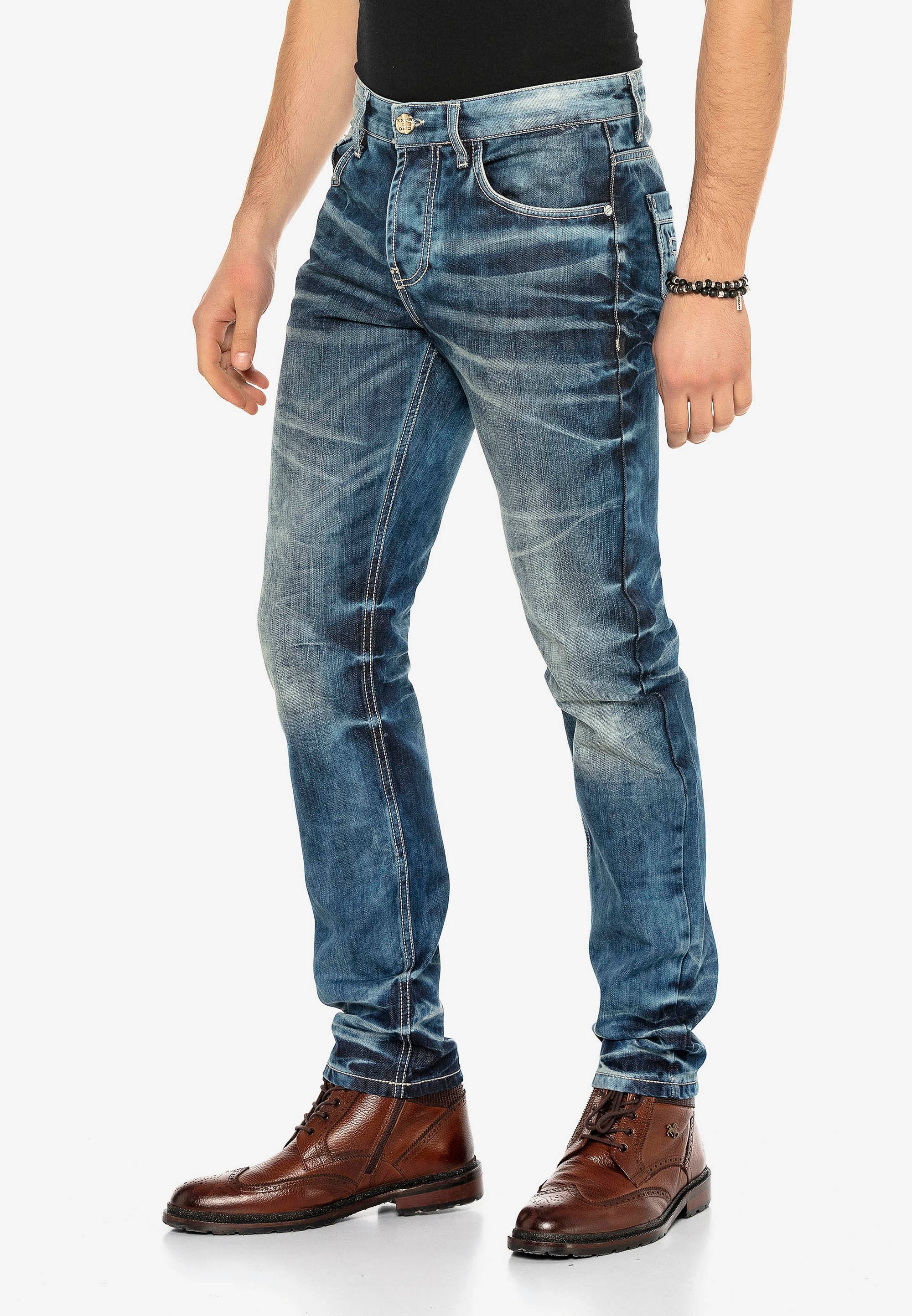 Cipo & Baxx Bequeme Jeans, in Regular Fit