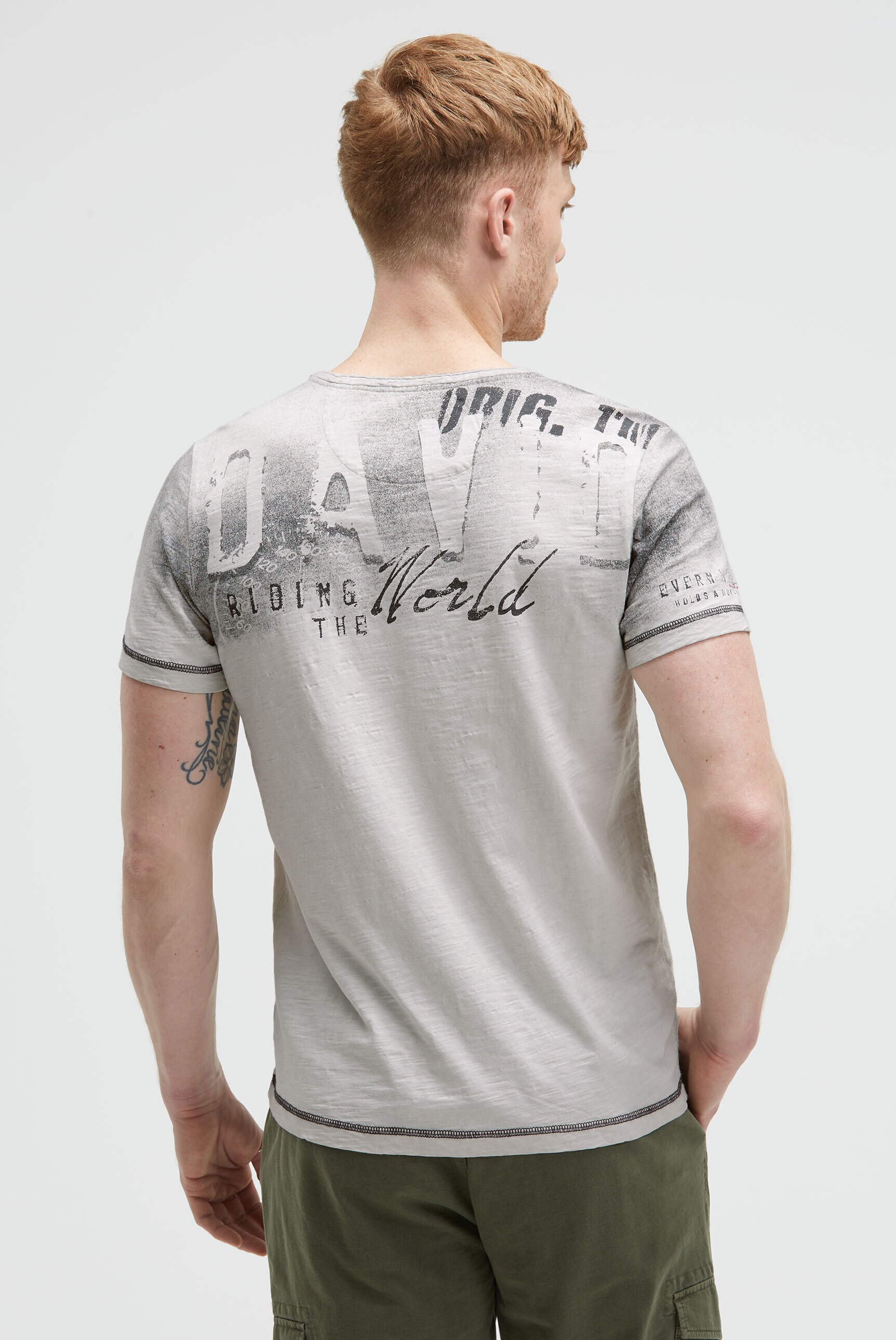 CAMP DAVID Henleyshirt, mit offener Kante am Ausschnitt