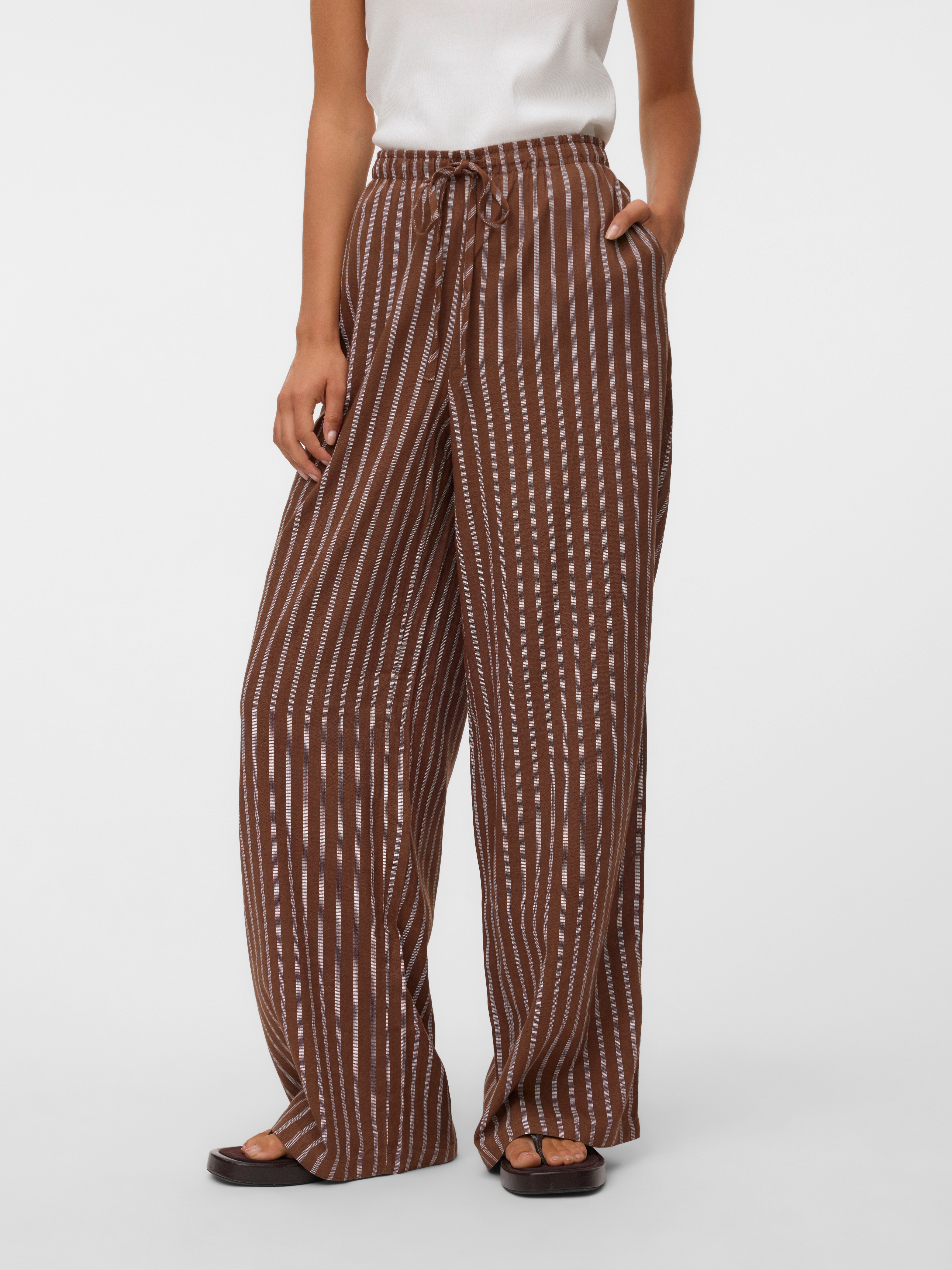 Vero Moda Schlupfhose "VMROSIE MW WIDE PANT NOOS" Viskosemischung, oversize