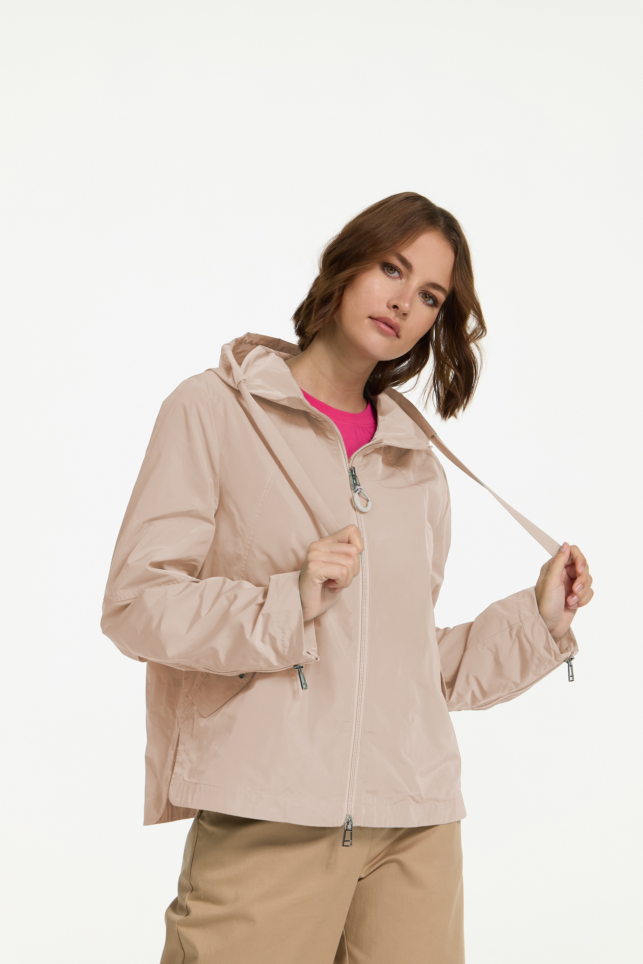 MANISA Kurzjacke, mit Kapuze, mit Kapuze