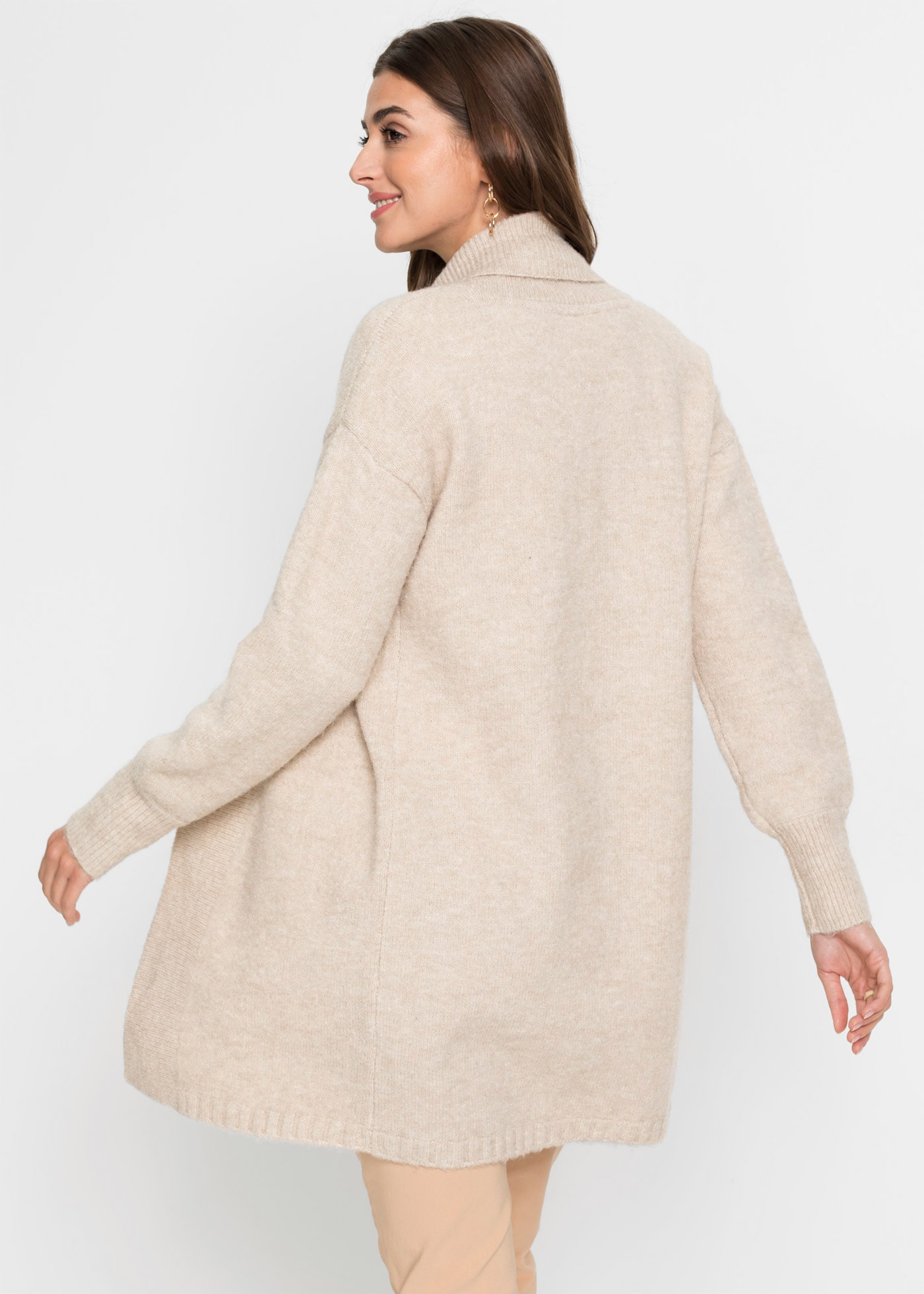 bonprix Longstrickjacke bequeme Passform, mit voluminösen Ärmeln, mit Schalkragen