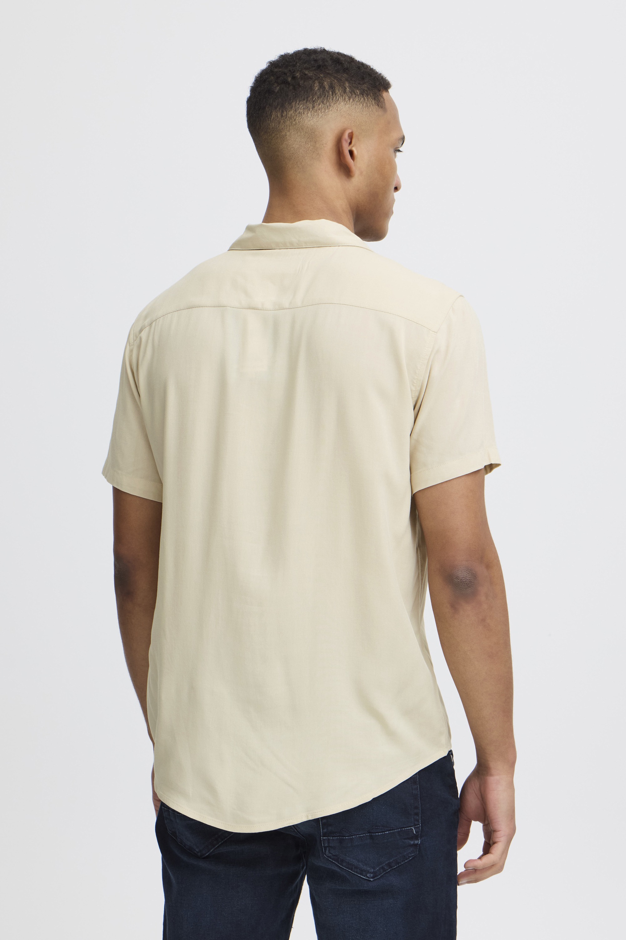Kurzarmhemd BLEND "BHShirt", Herren, Gr. L, US-Größen, oyster gray, 100% Viskose, unifarben, regular fit normal, V-Ausschnitt, normaler Saum, Hemden, Lässiges Kurzarmhemd 6