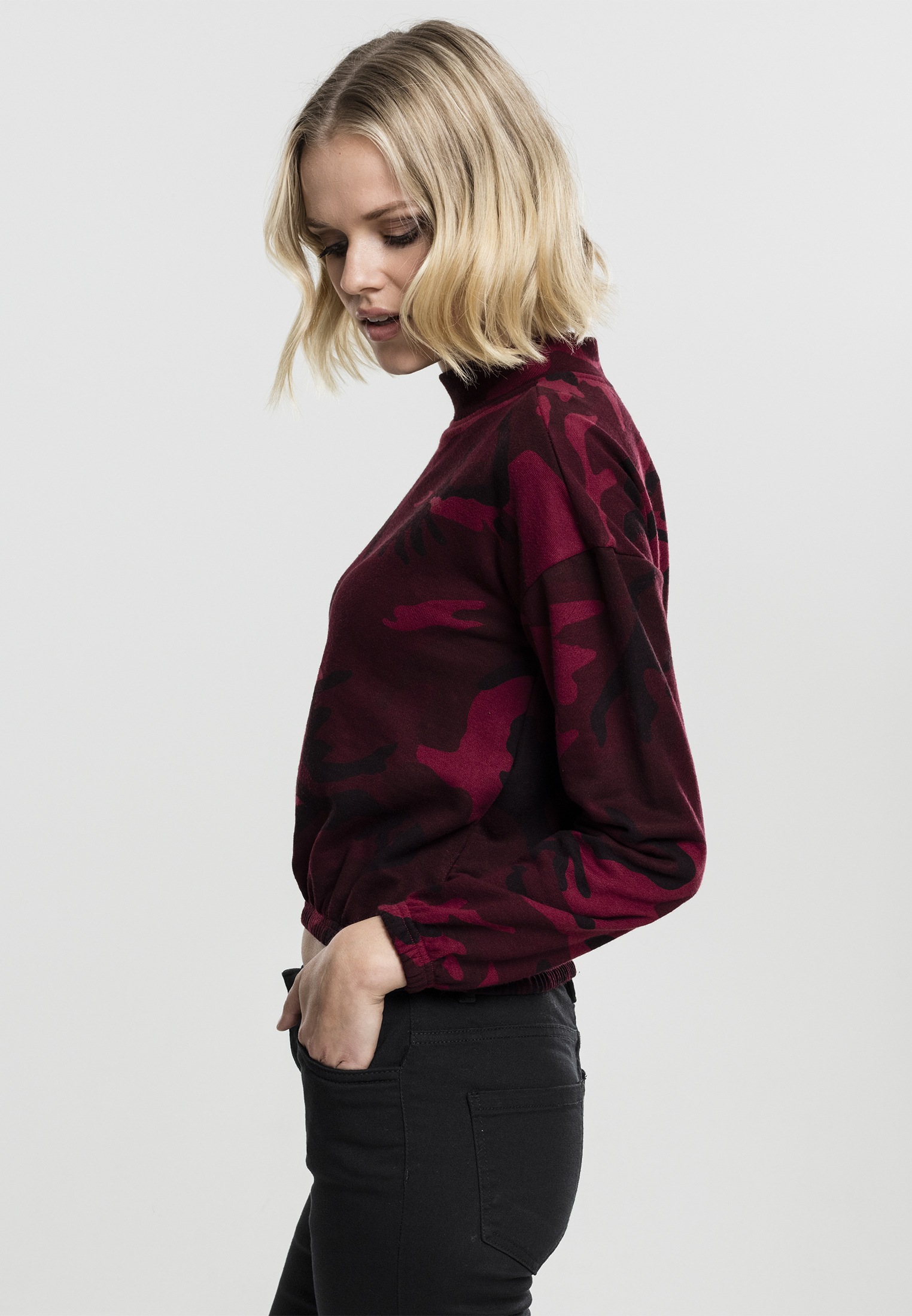 URBAN CLASSICS Sweatshirt »Urban Classics Damen Ladies Camo Turtleneck Crew«, (1 tlg.)
