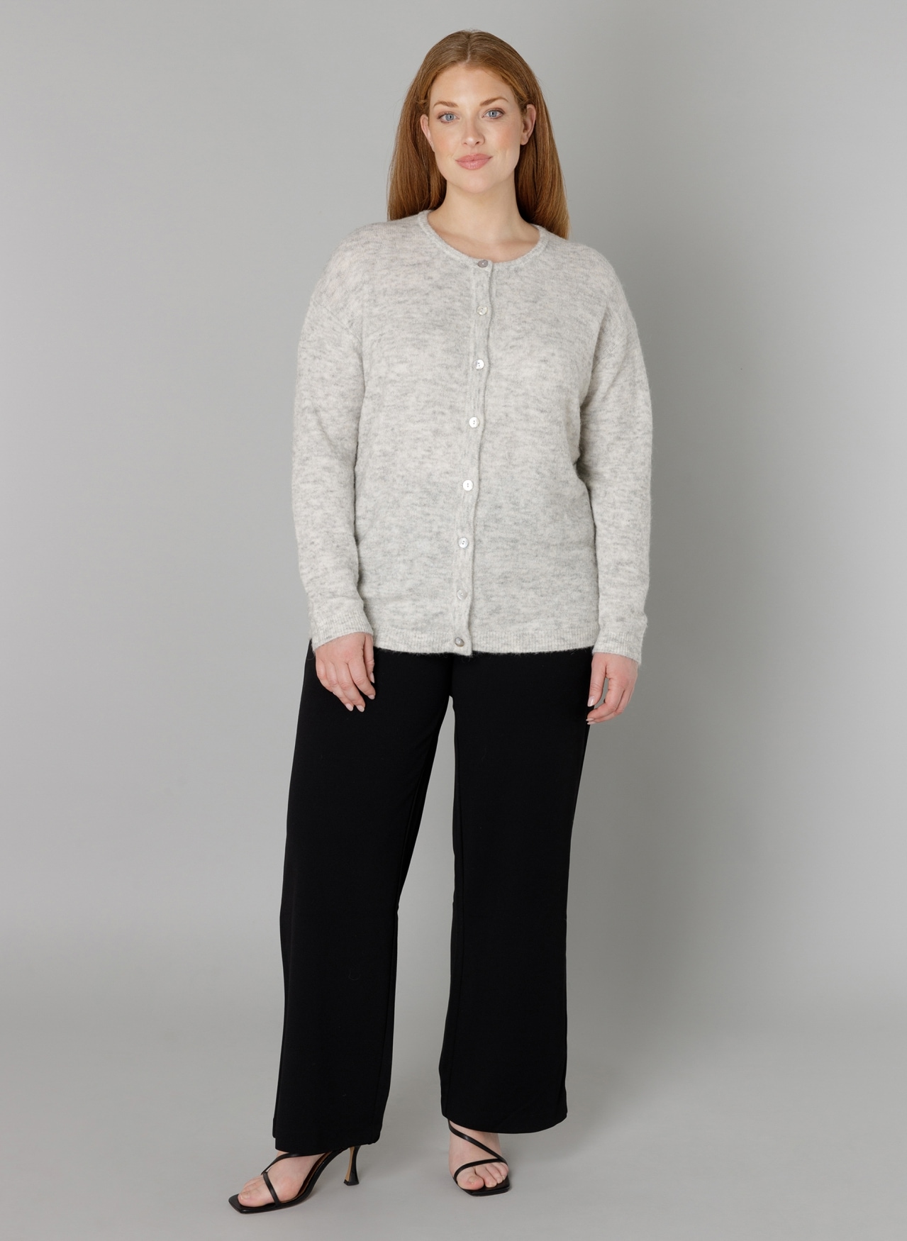 Base Level Curvy Cardigan »Yulia«, mit Wolle