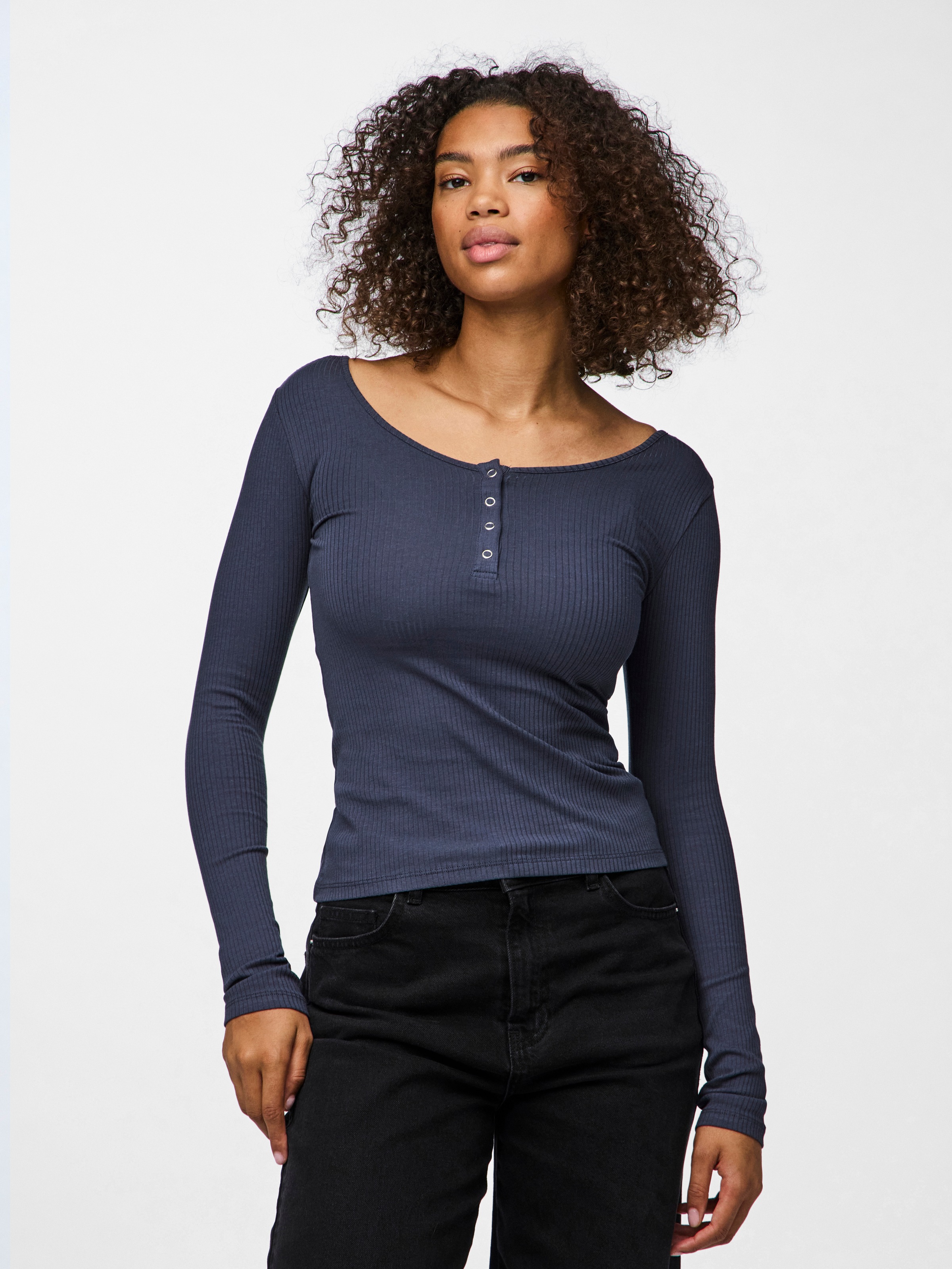 pieces Langarmshirt "PCKITTE LS TOP NOOS BC" Baumwollmischung, slim fit günstig online kaufen