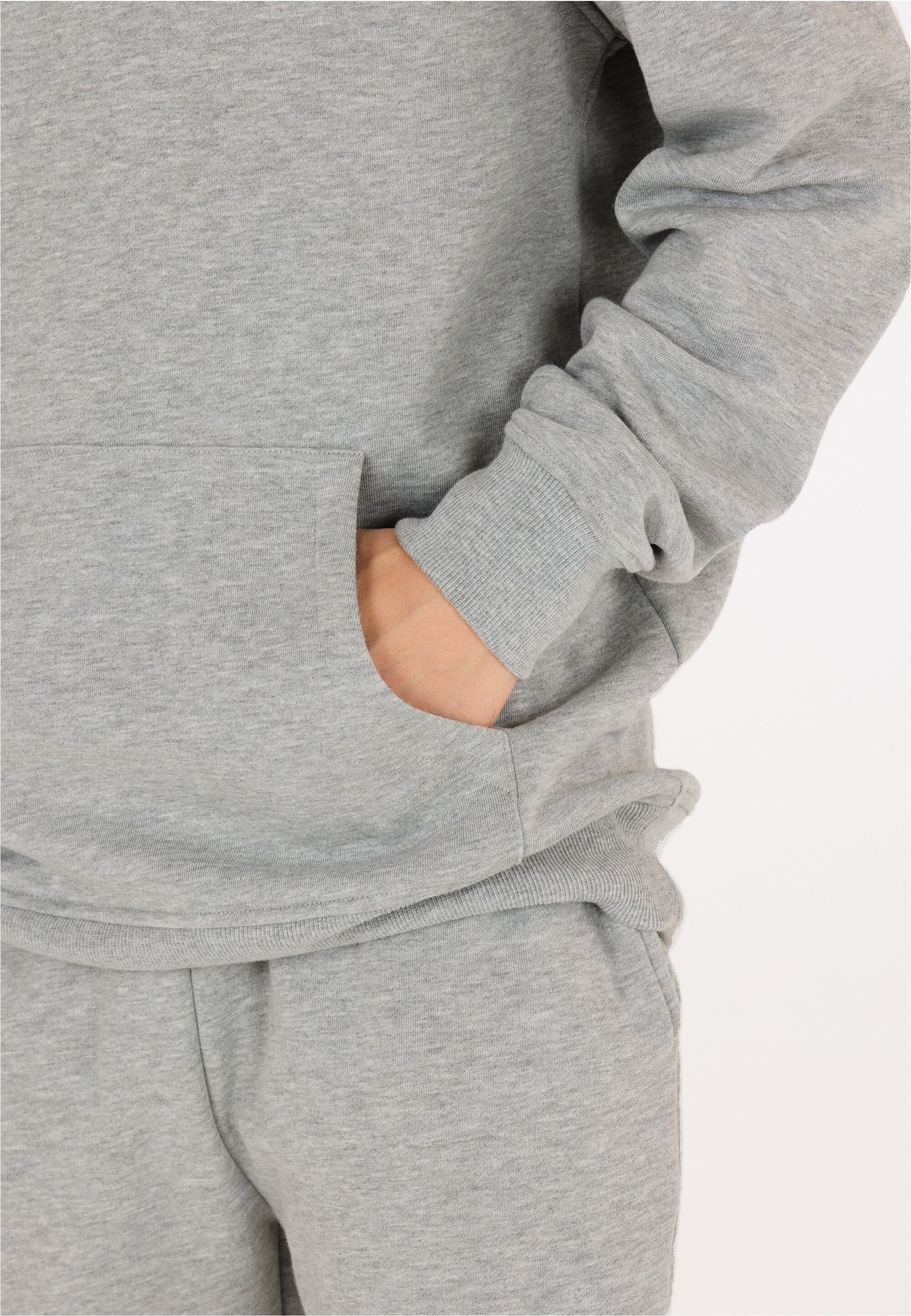 Les'Arcs Sweatshirt »Derbe«, Mit recycelten Materialien und weichem Tragegefühl