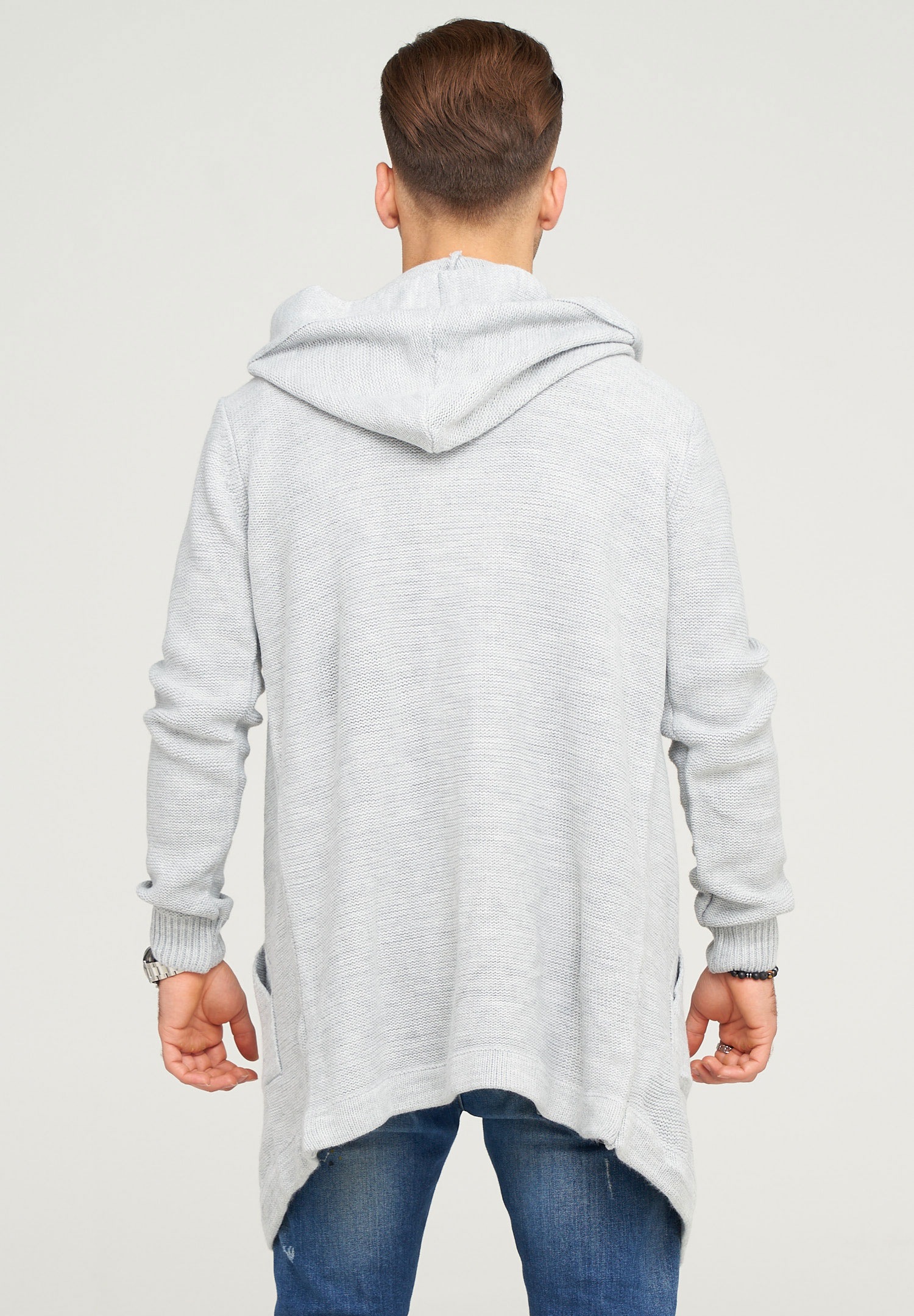 behype Strickjacke »JAROMIR«, mit kuscheliger Kapuze