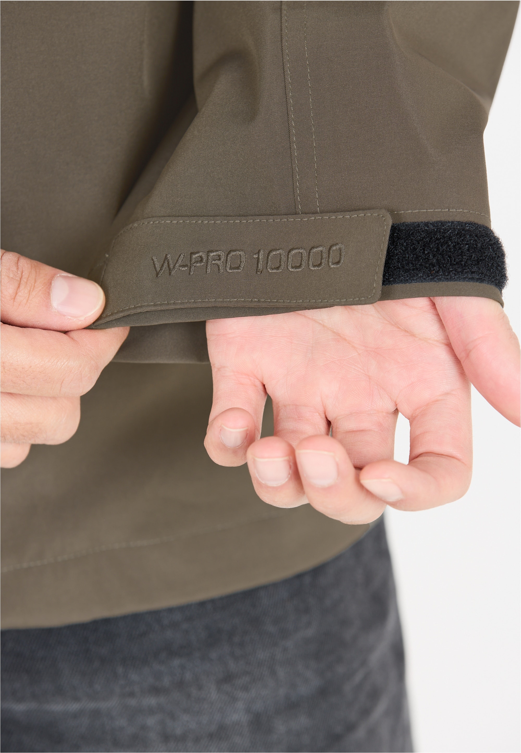 WHISTLER Outdoorjacke »Hakon«, aus atmungsaktivem Material