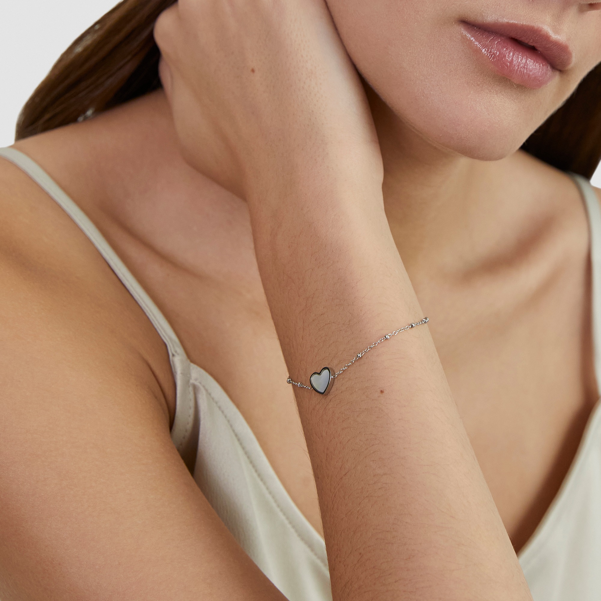 s.Oliver Armband »Pearl Heart, Herz« mit Perlmutt (synth.)