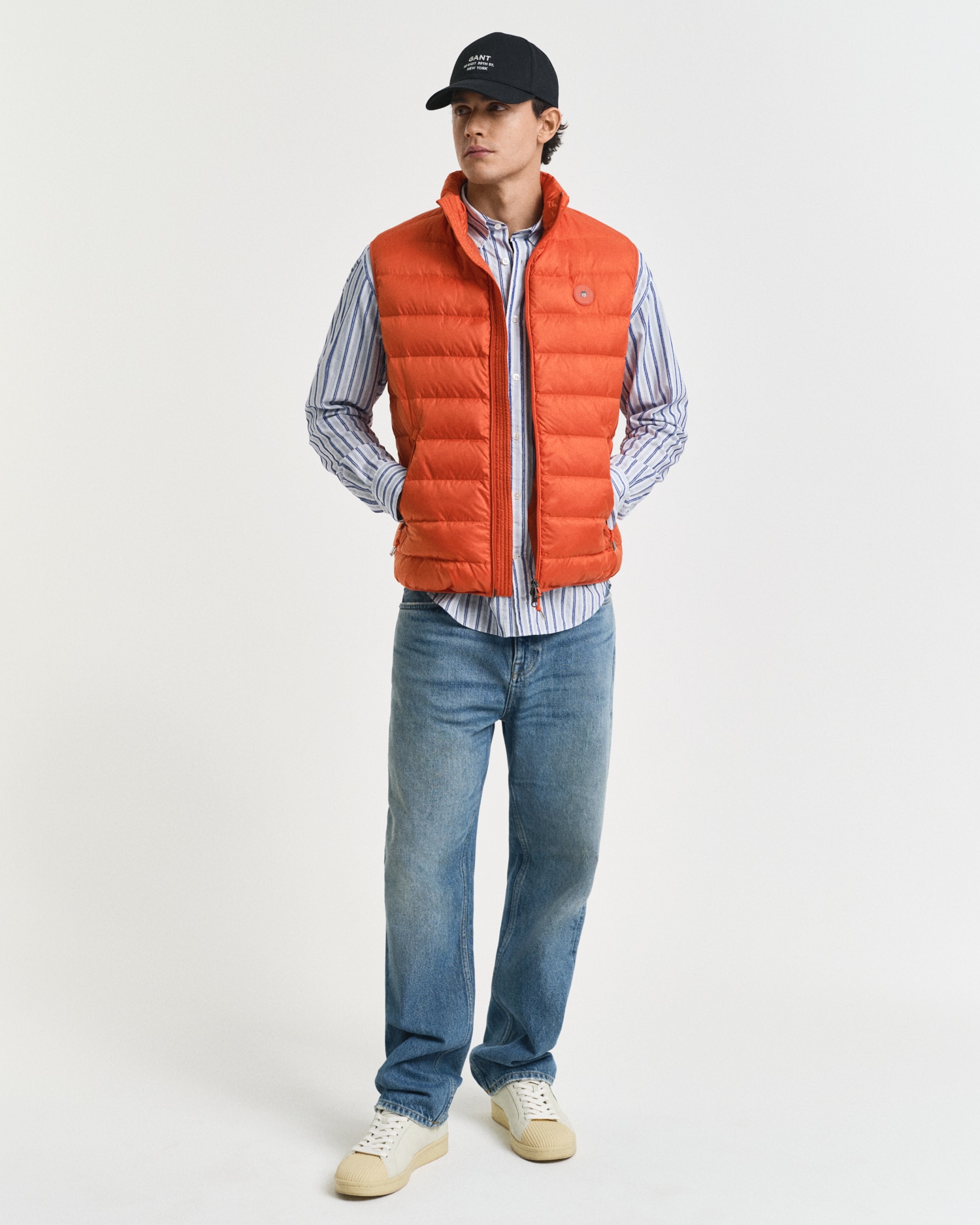 Gant Steppweste »LIGHT DOWN VEST«, Stehkragen, leicht, 2-Wege Reißverschluss