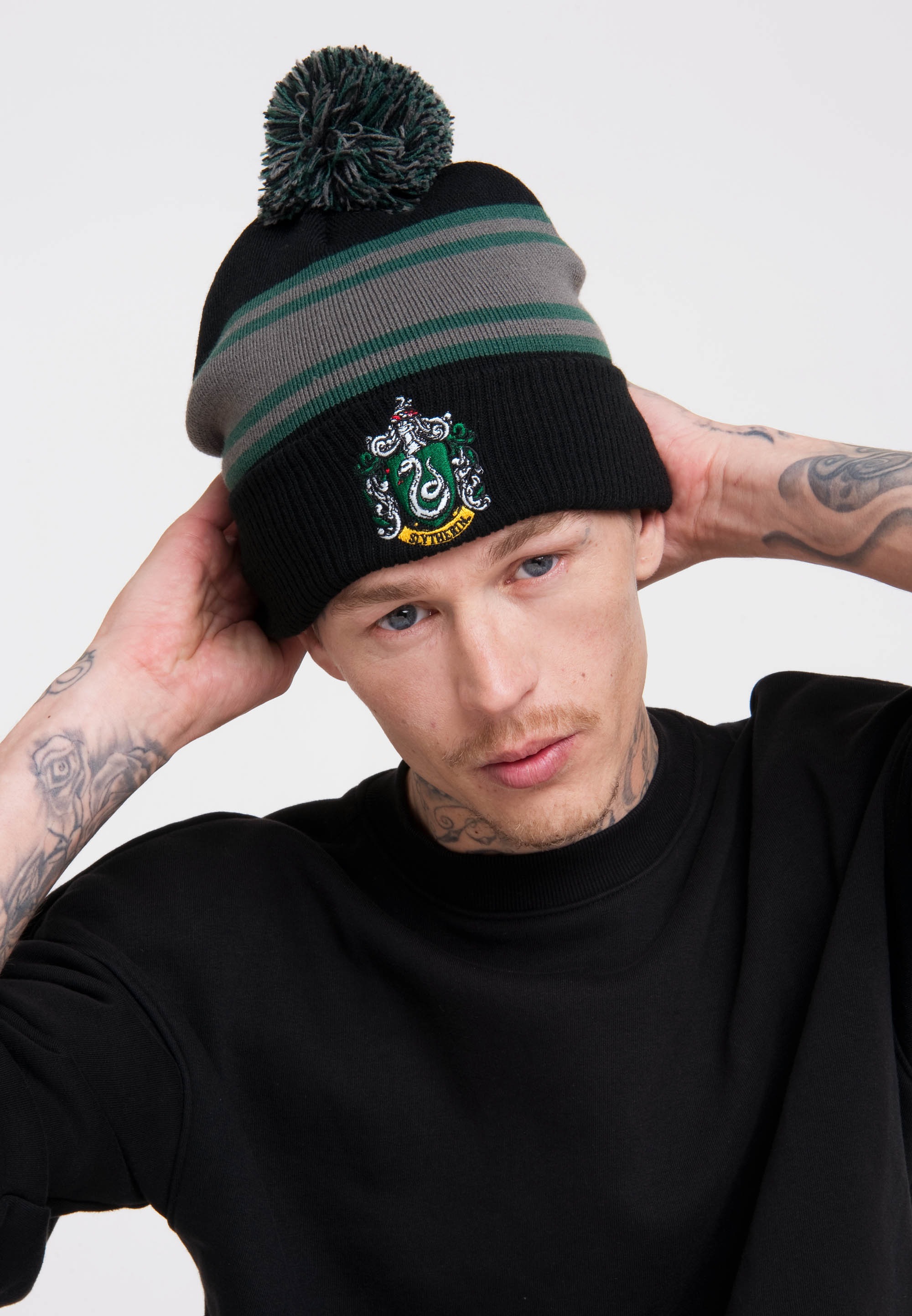 Strickmütze LOGOSHIRT "Harry Potter - Slytherin", Damen, schwarz (schwarz, grau), 100% Polyacryl, bestickt, Mützen Strickmütze, mit lizenzierter Stickerei 3