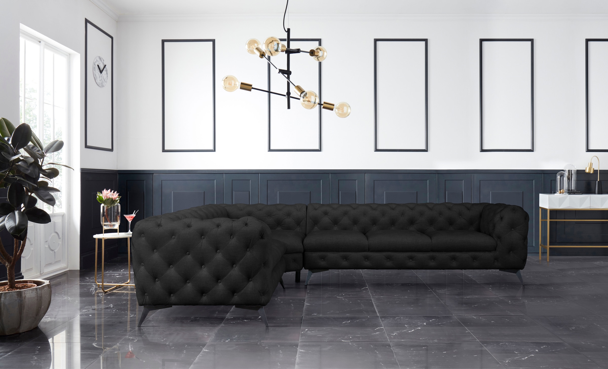Leonique Chesterfield-Sofa »Ecksofa GLYNIS L-Form mit Wellenunterfederung, Maße B/T/H 323/264/75cm«, aufwändige Knopfheftung, moderne Chesterfield Optik, Fußfarbe wählbar