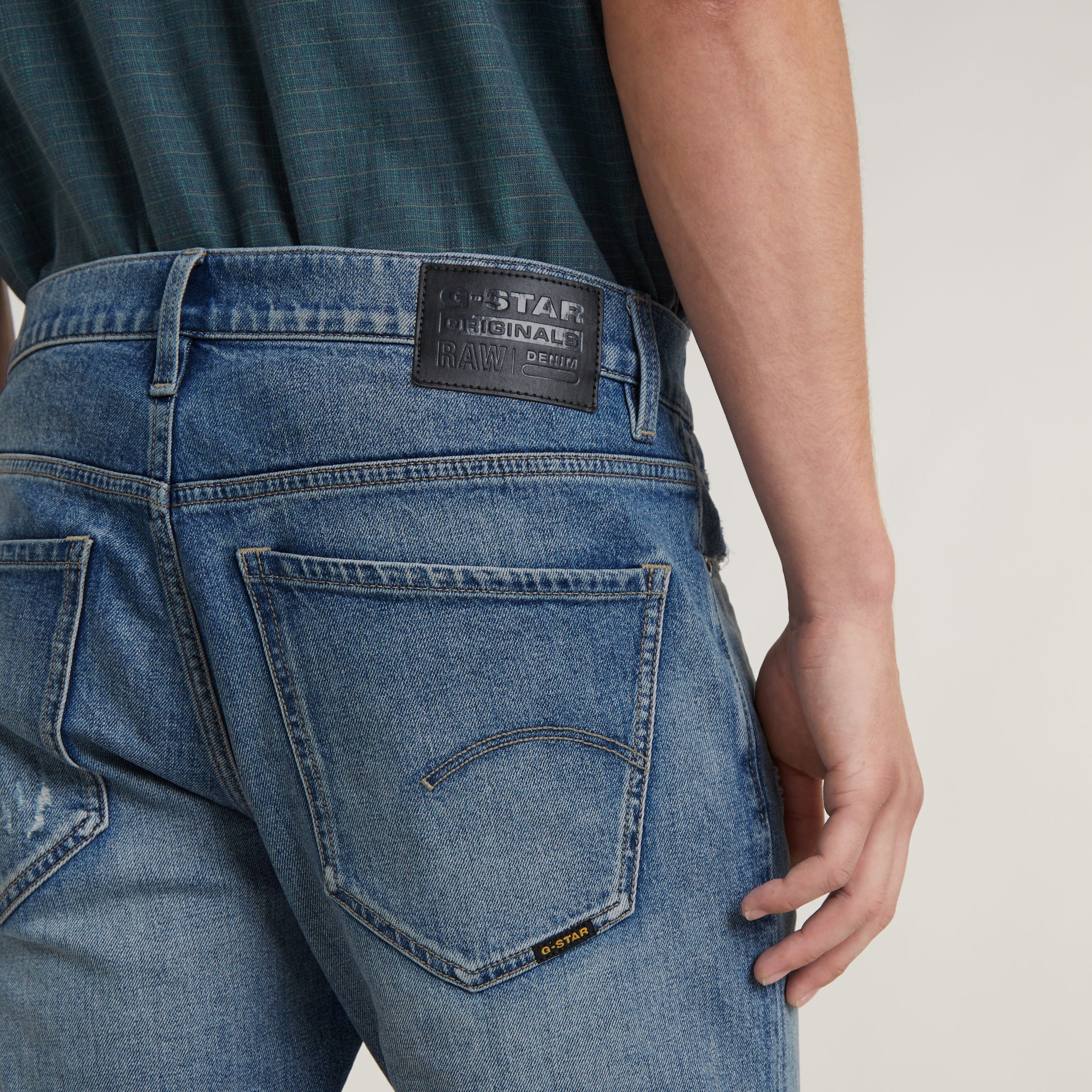G-STAR Jeansshorts »Mosa«, mit Umschlagsaum