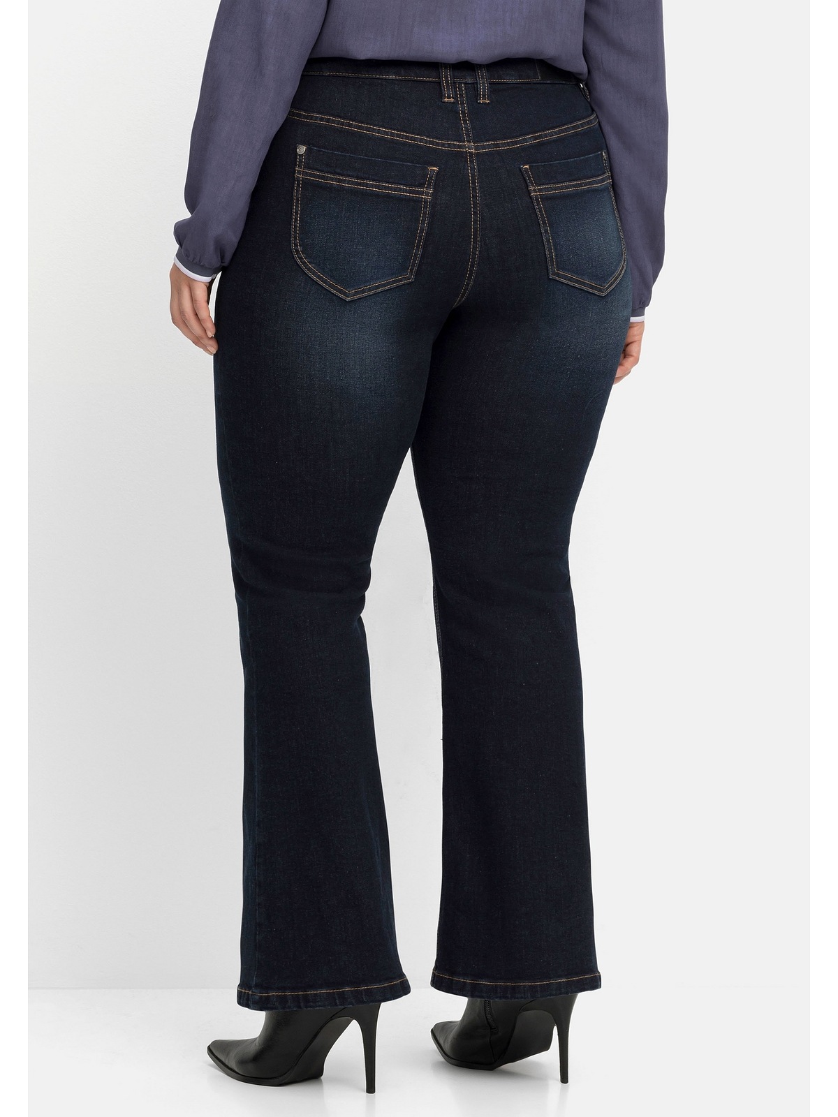 Sheego Bootcut-Jeans »Große Größen«, mit Used-Effekten, extralang kaufen |  BAUR