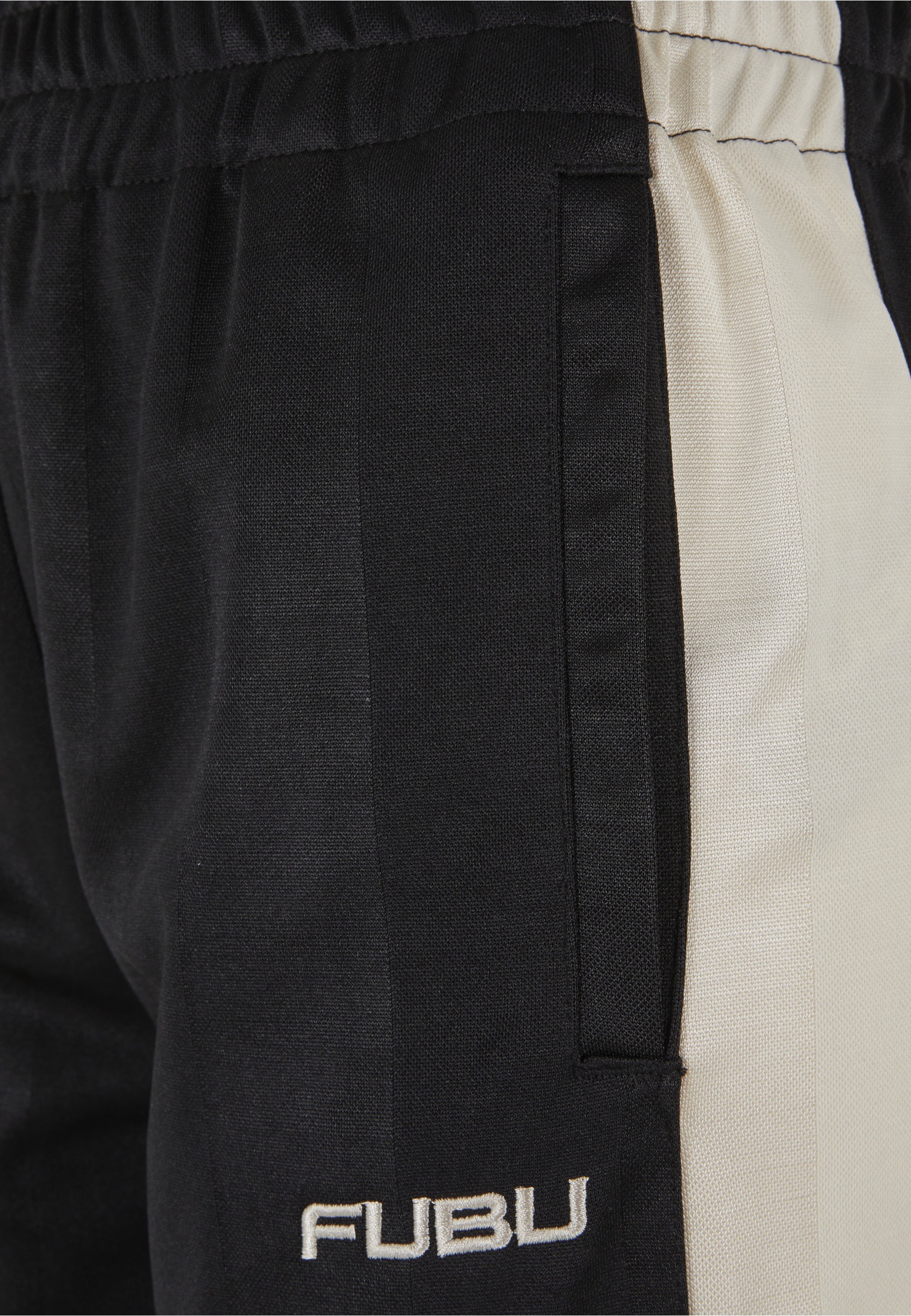 Fubu Stoffhose »Fubu Herren FM223-018-2 FUBU Corporate Striped Track Pants«