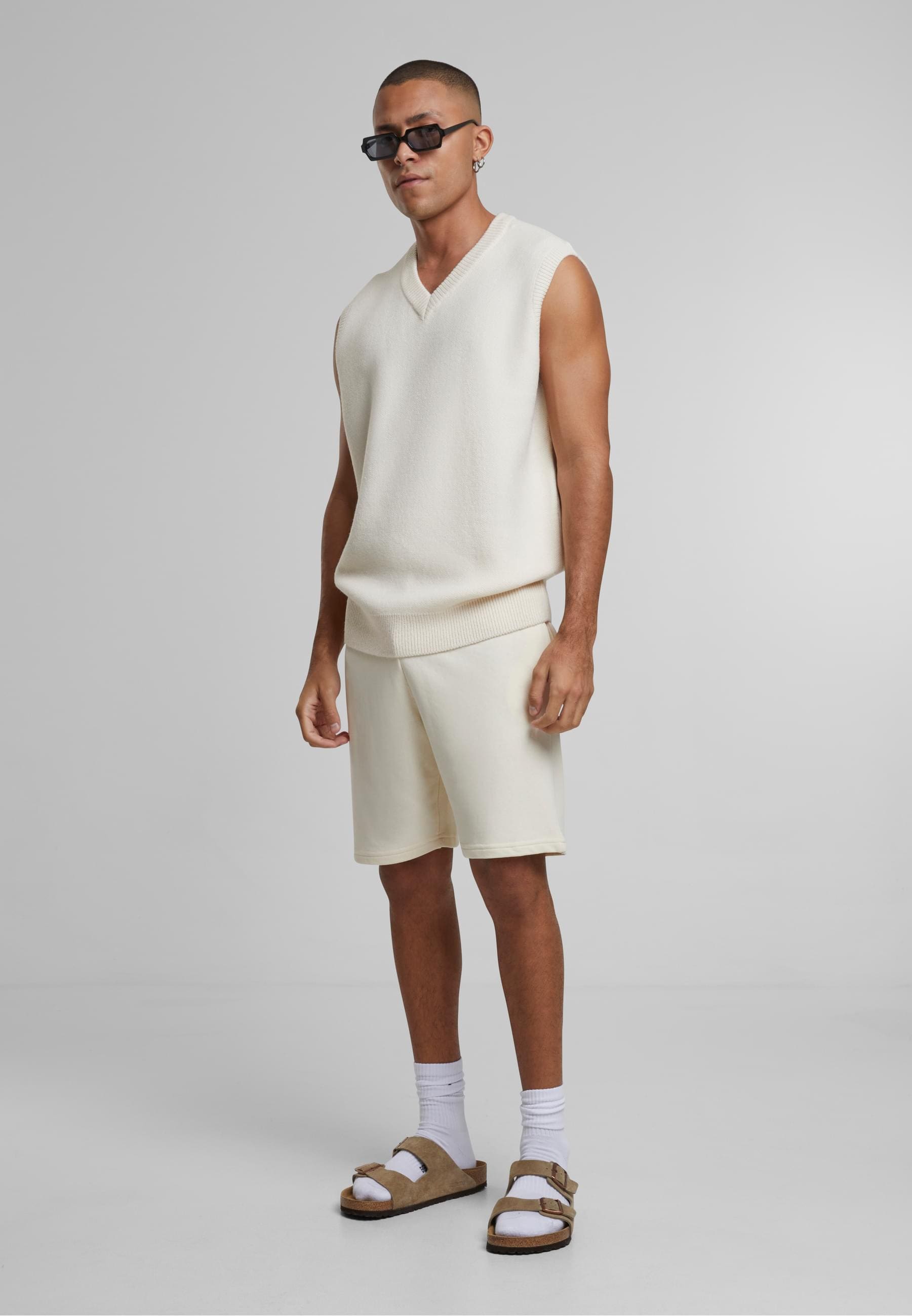 URBAN CLASSICS Shorts »Urban Classics Light Terry Shorts«, (1 tlg.)